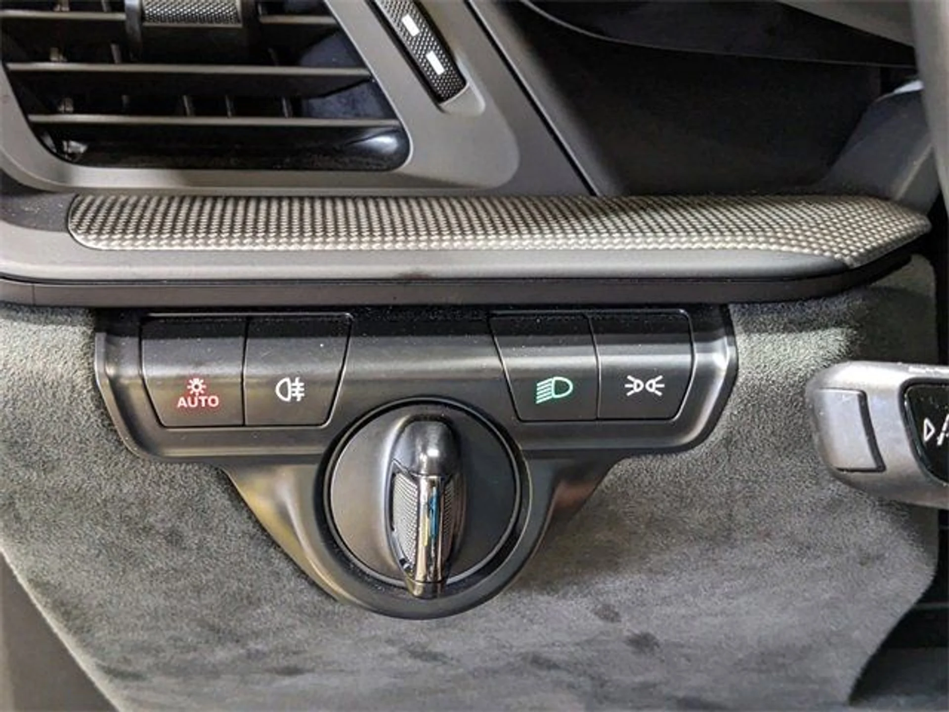 mph034_2730584569_739370e0cc02c0c37fd8c914b03a1703_d747551c4b