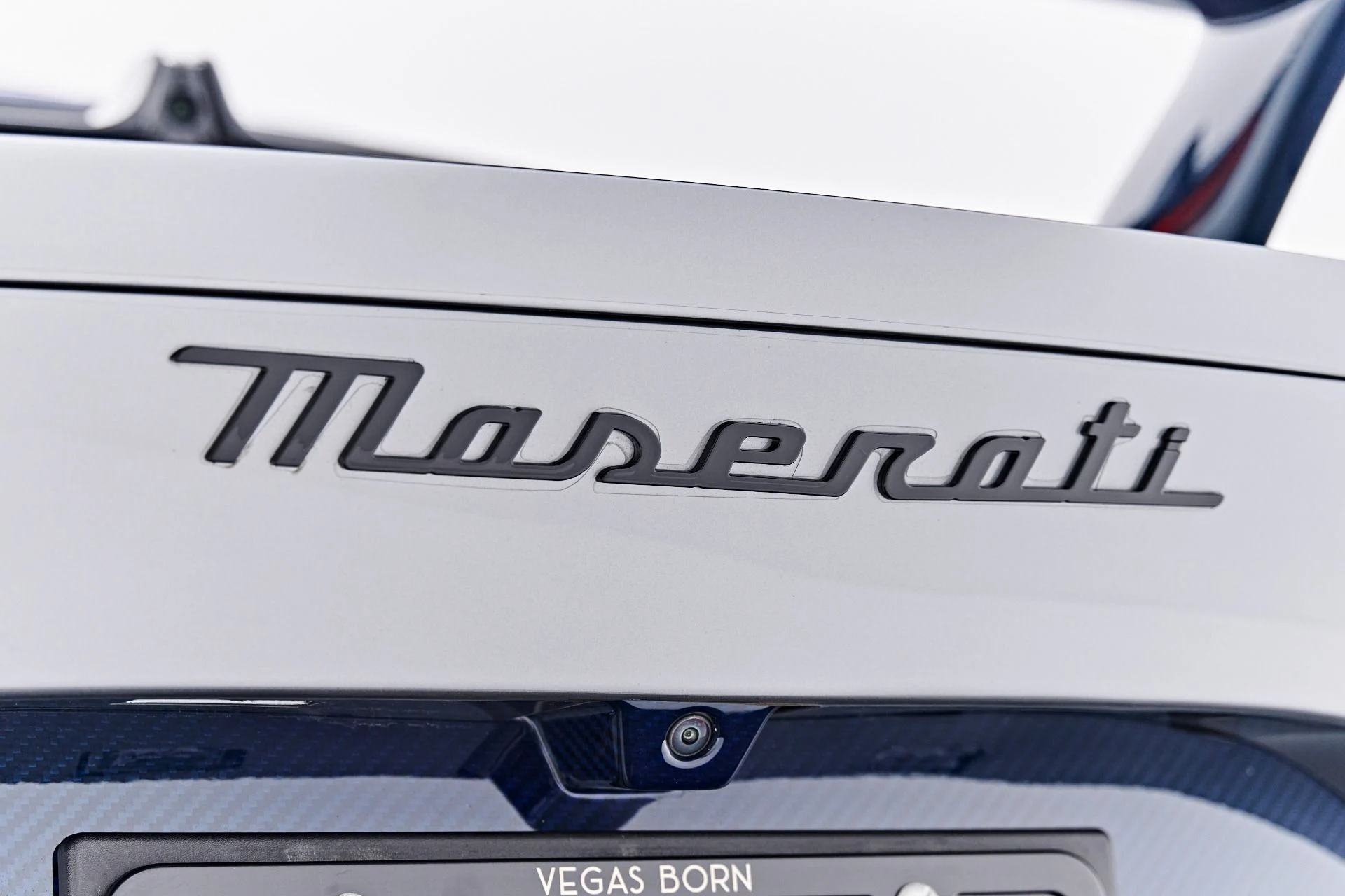 mph034_2749397083_Used_2023_Maserati_MC_20_Base_1791838843_59034114d1