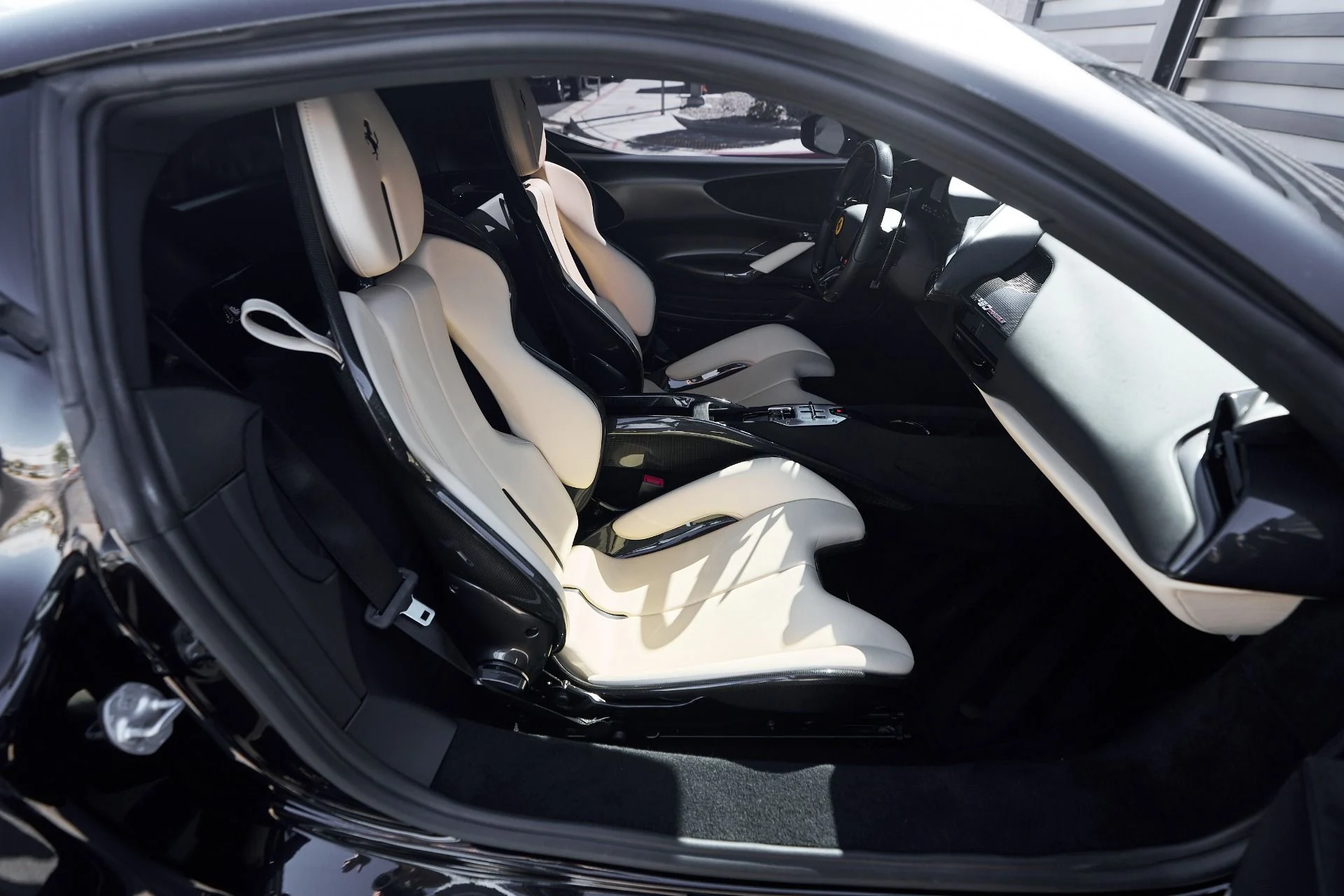 mph034_2752688227_Used_2022_Ferrari_SF_90_Stradale_Base_1760226998_4bbf8d591e