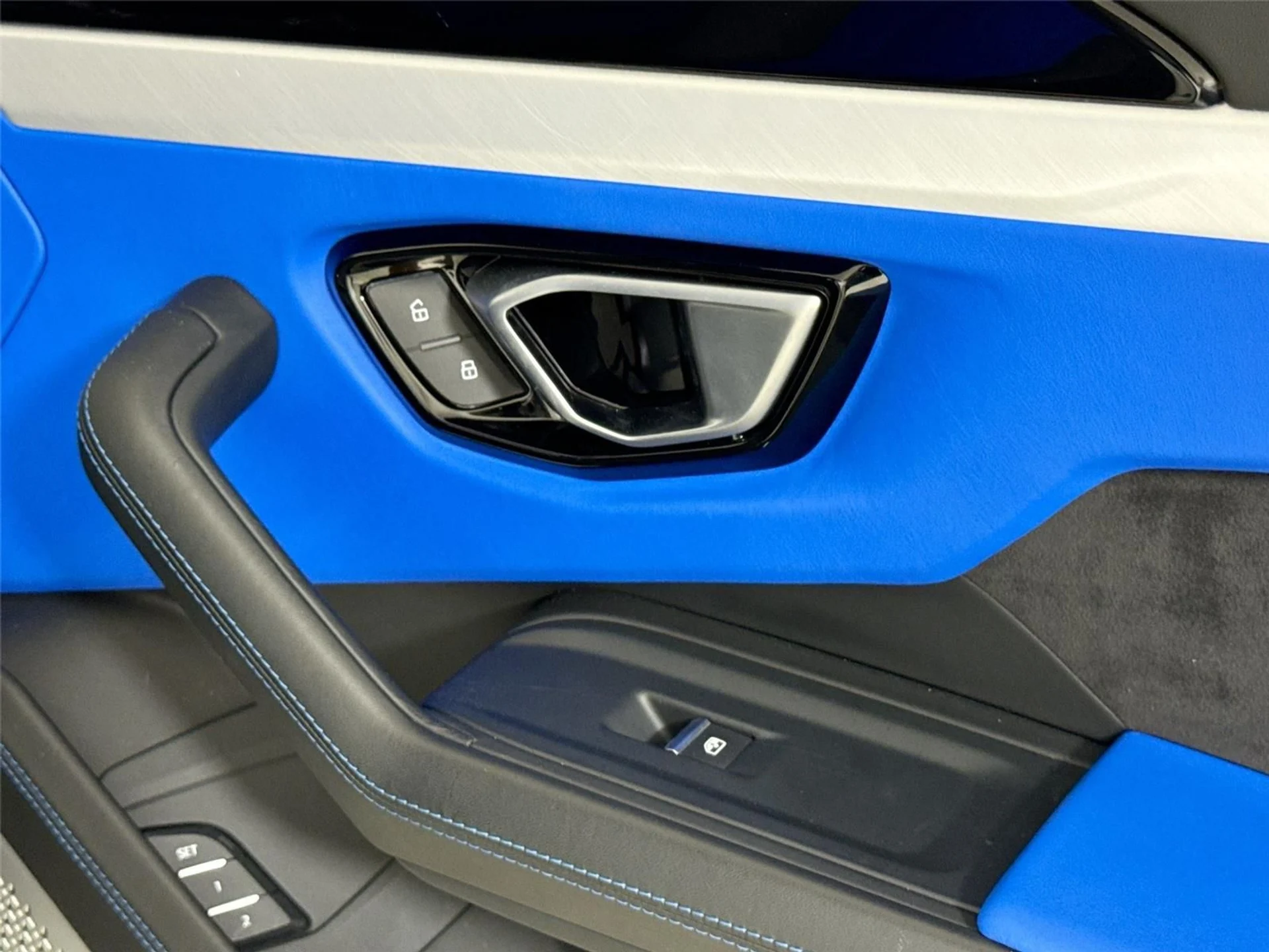 mph034_2755652380_27d3ae0e4e3e6d6036f6c6282b10008b_debcbd448d