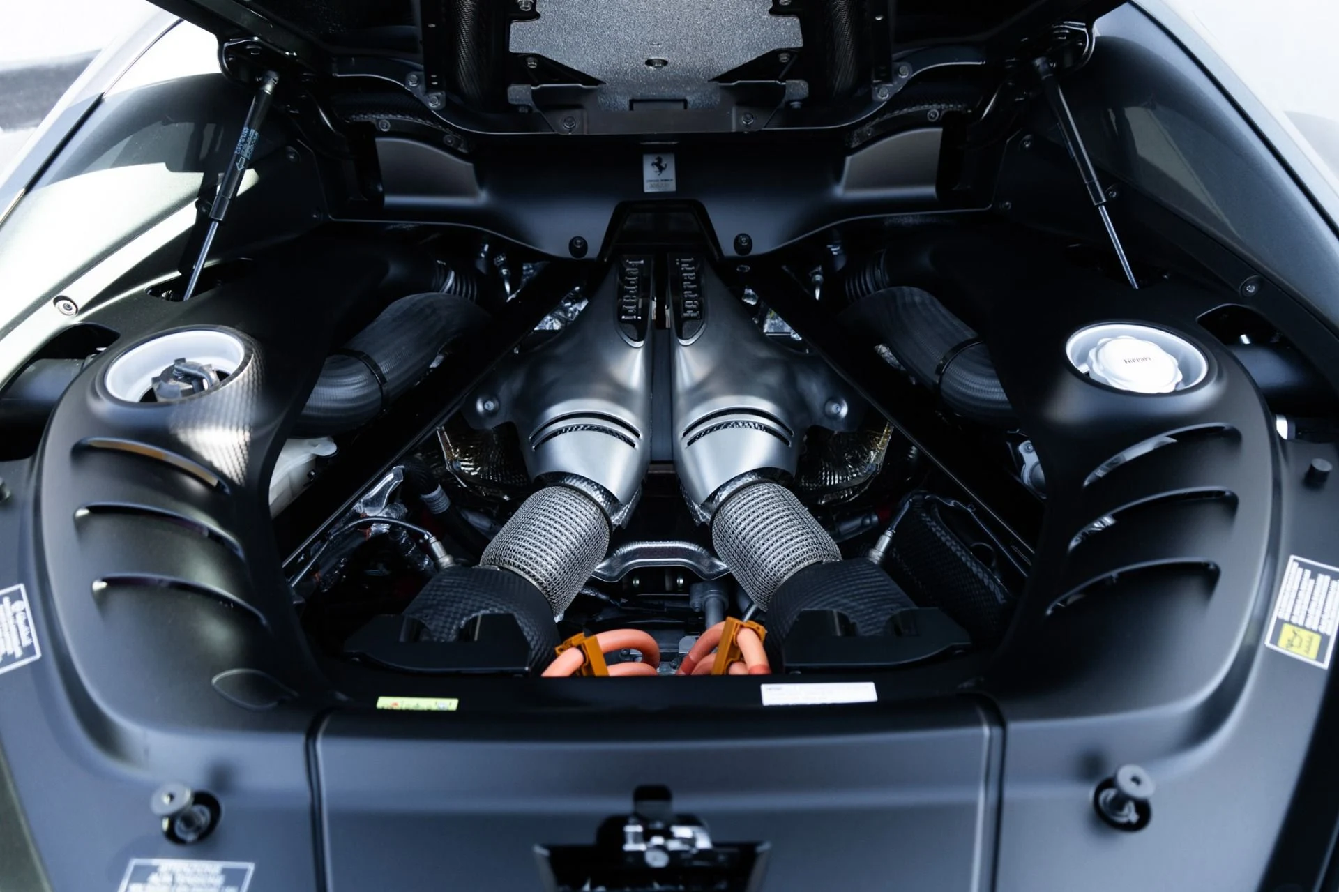 mph034_2776269216_Used_2024_Ferrari_296_GTB_1770244287_a65d01a410