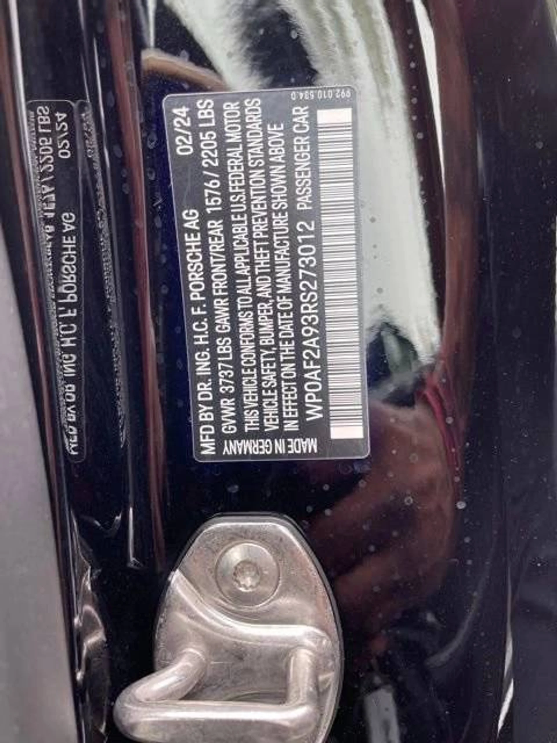mph034_2777071137_a14f057a73f7f98850873f9e03273830x_49208b78c3