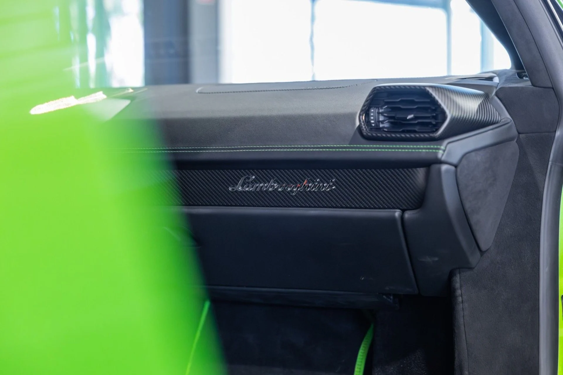 mph034_277737956_RA_e7b8cd0266