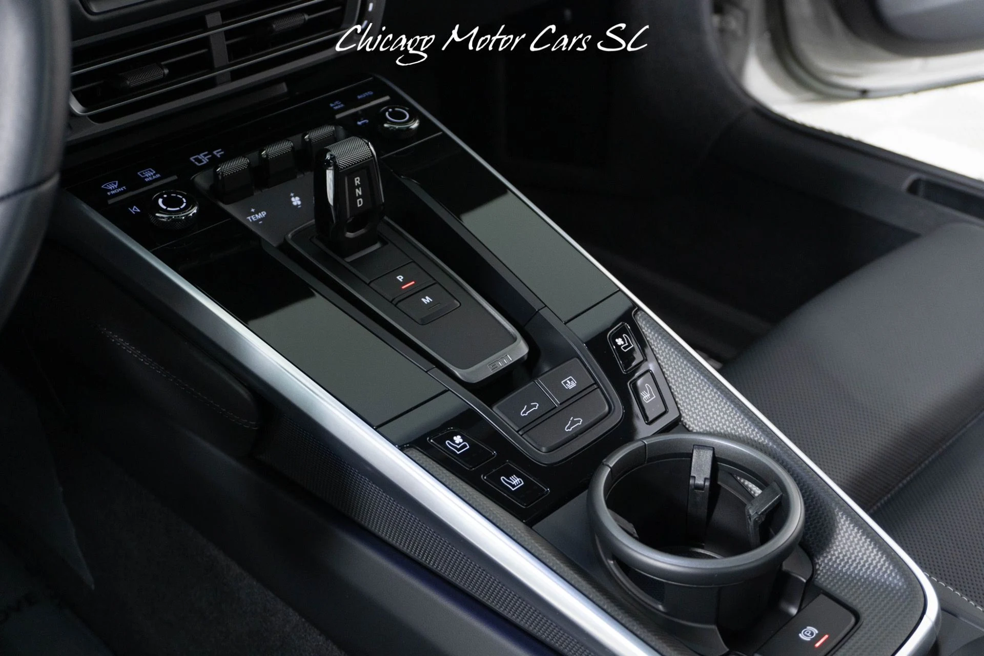 mph034_2783605318_13540_p35_l_a0a692c181