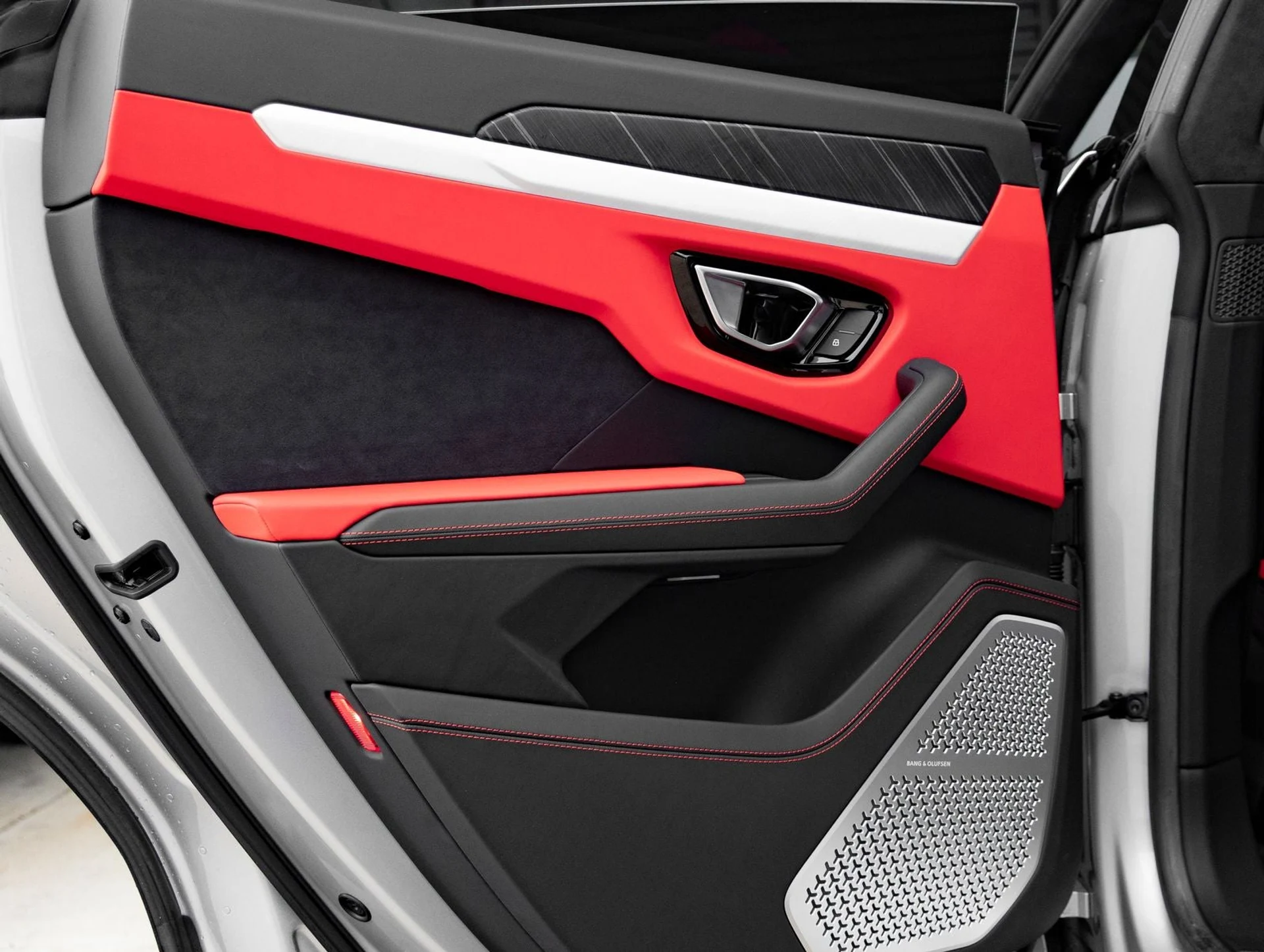 mph034_2790808919_35_1531a69017