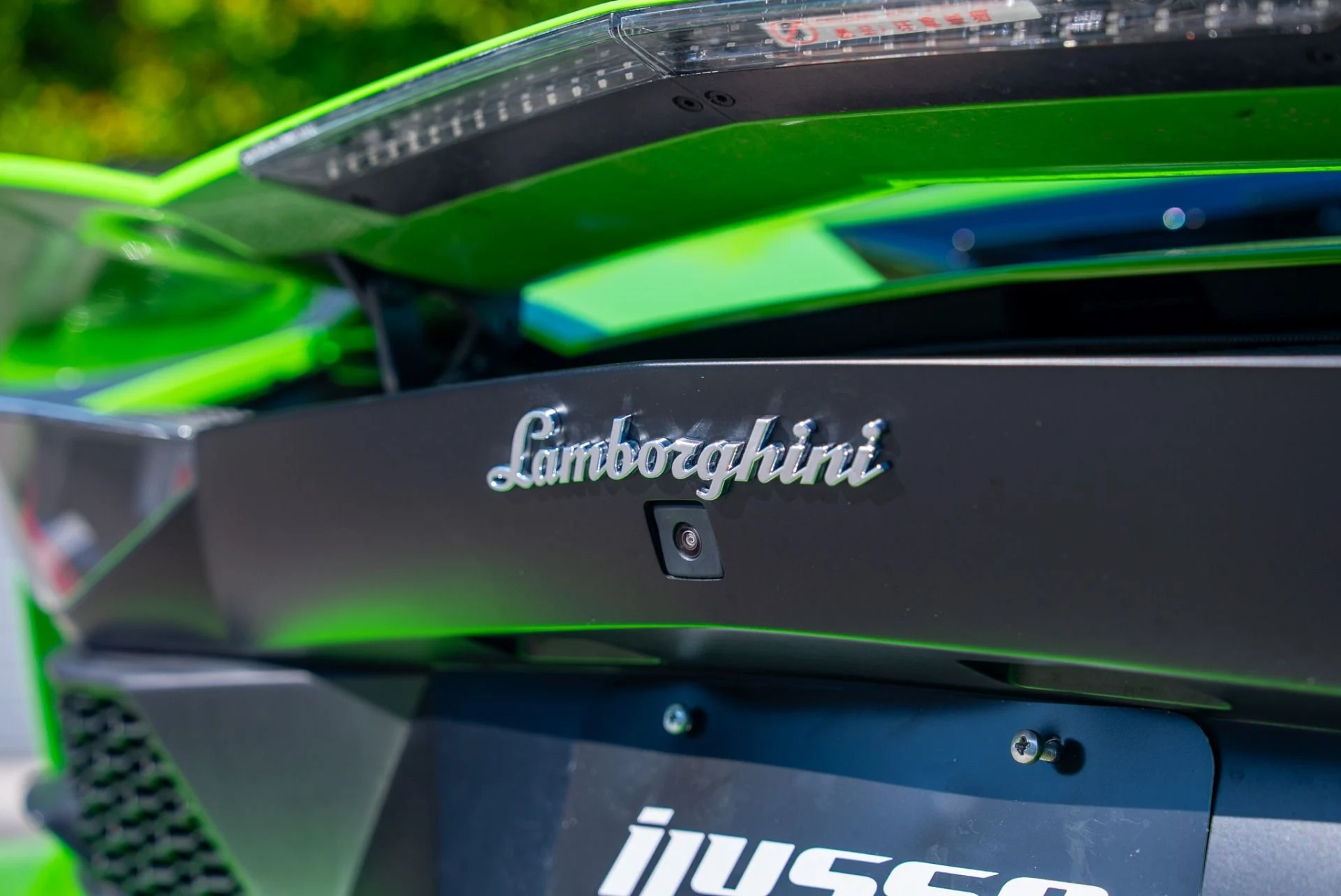 mph034_279451325_Used_2018_Lamborghini_Aventador_LP_740_4_S_1762289338_4a7bf67484