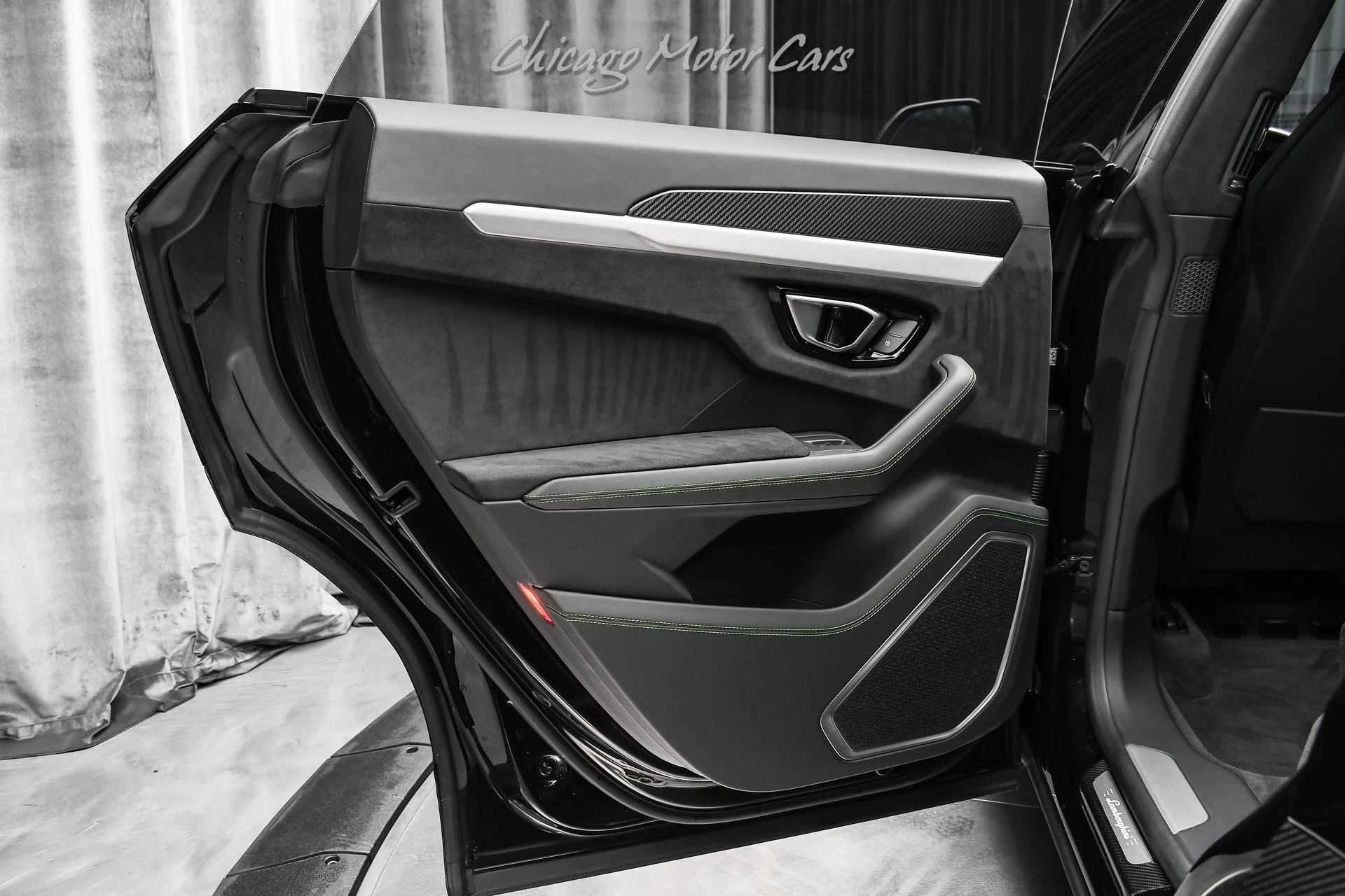 mph034_2796959220_12489_p35_l_f85cd63cf1