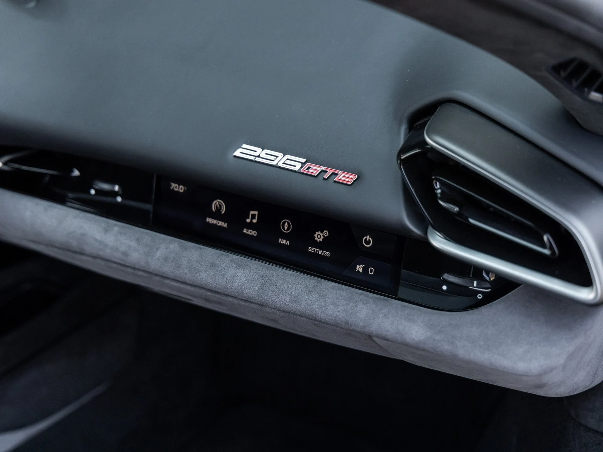 mph034_2798527077_35_75e565adab