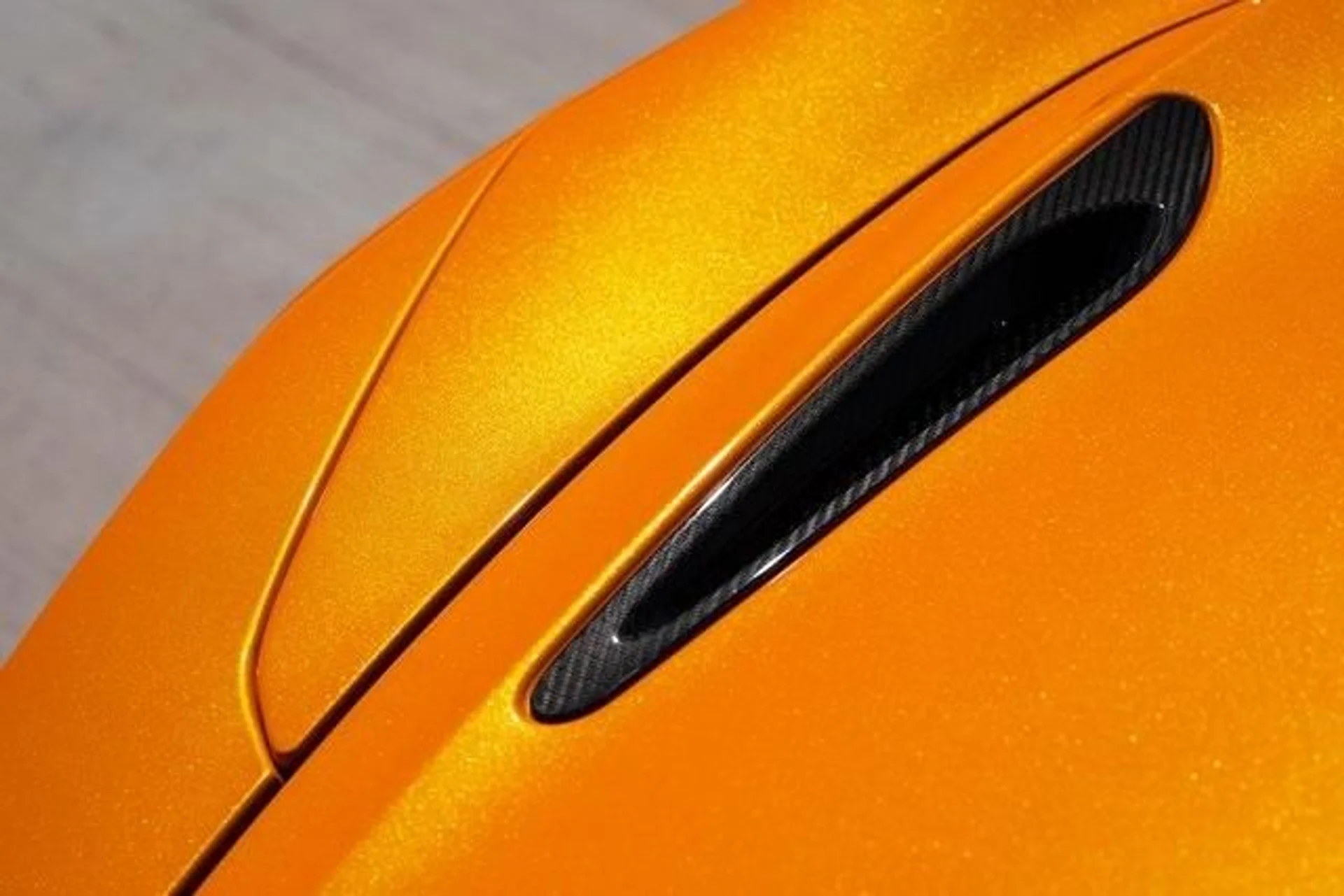 mph034_2806185340_Used_2019_MCLAREN_720_S_Spider_Performance_1620459167_65b0fc0ae0