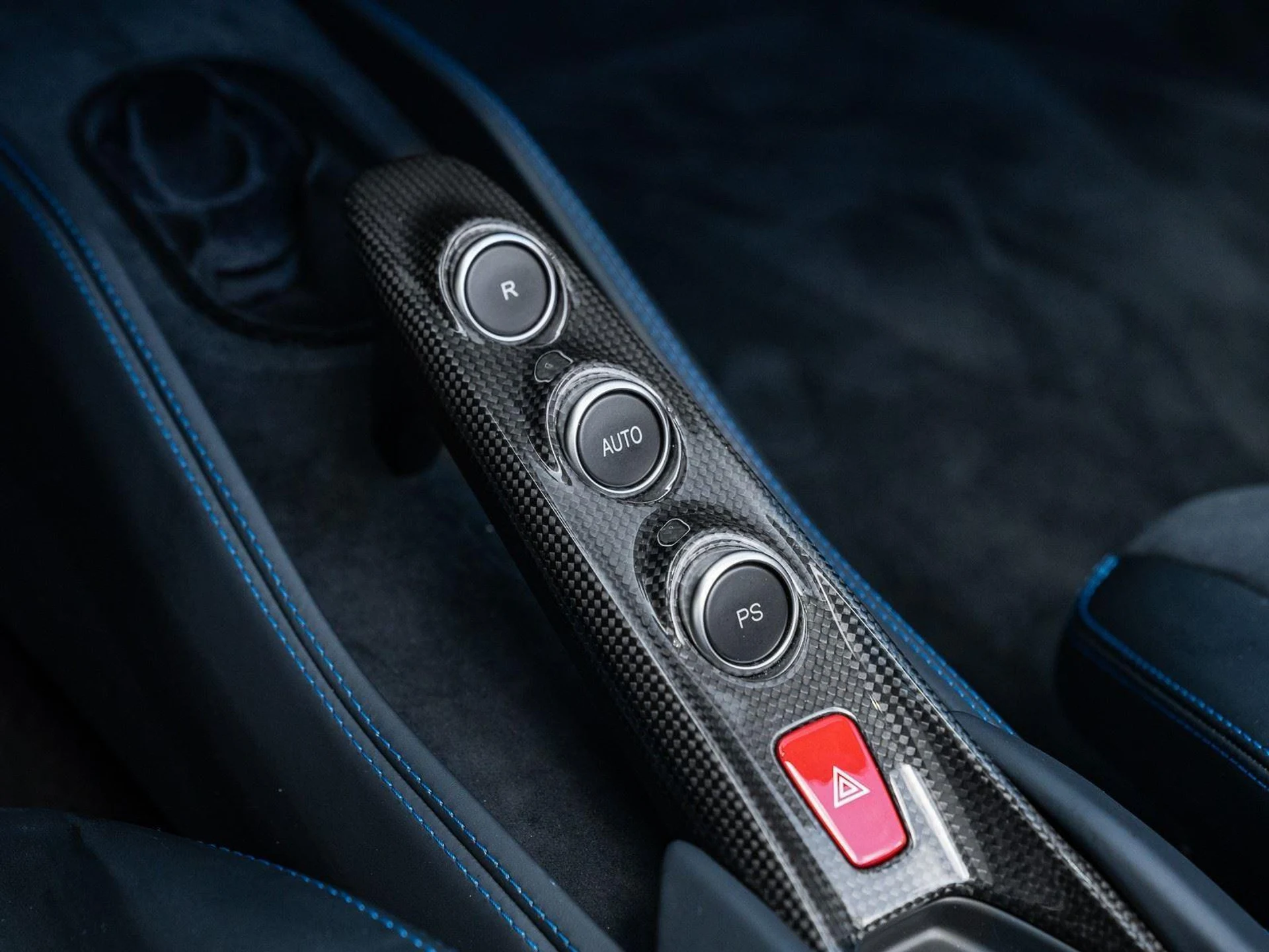 mph034_2807271370_Used_2021_Ferrari_F8_Spider_1773864566_6be7cf6ad0