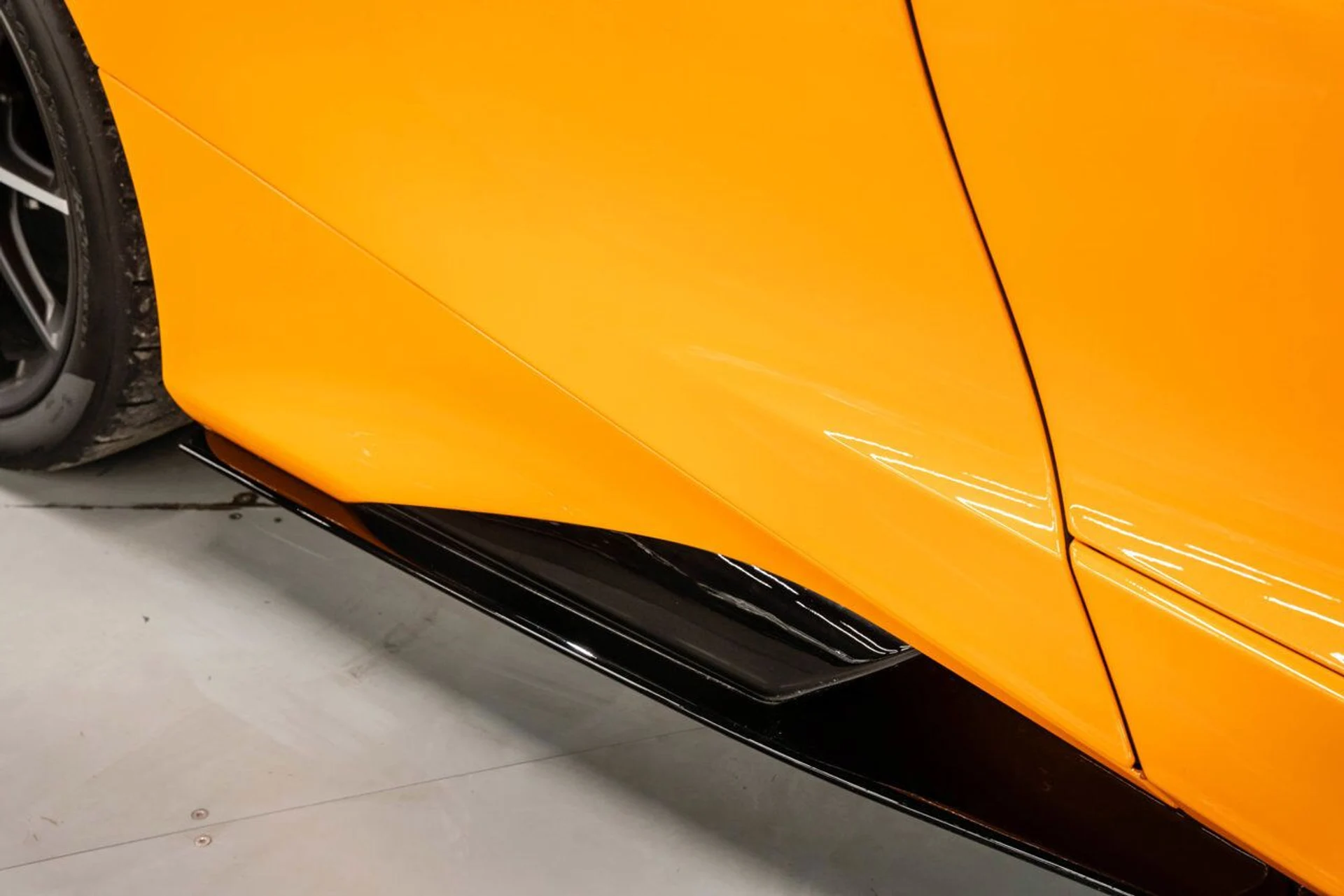 mph034_2817129323_mclaren_765lt_2021_41fedb9e01