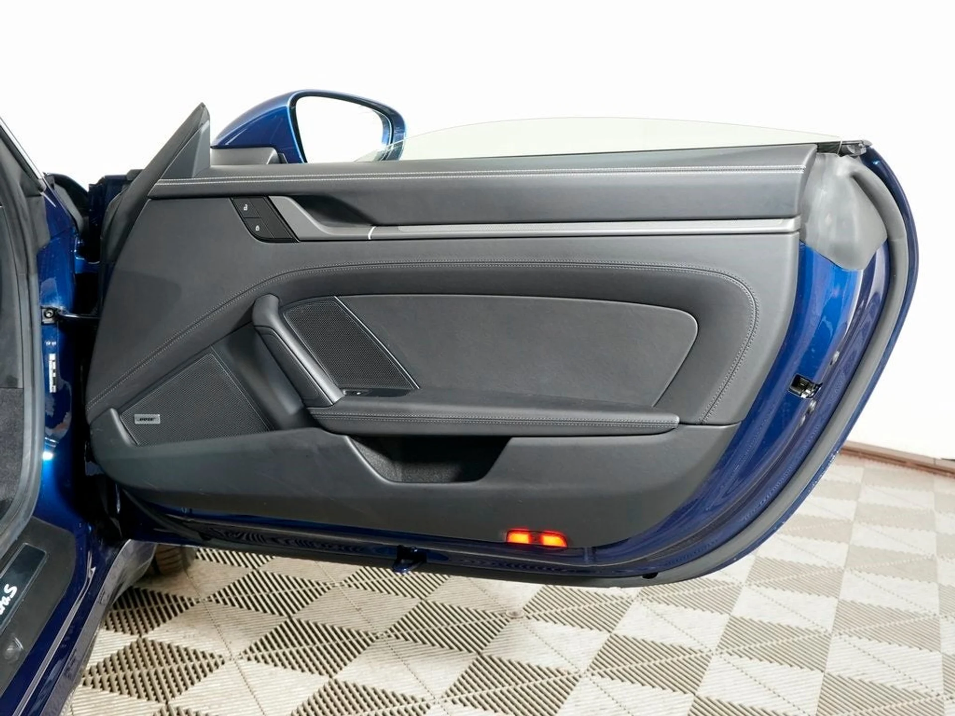 mph034_2827328160_35_7110d2e893