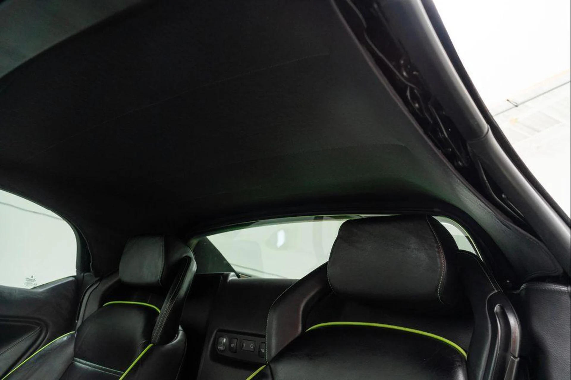 mph034_2827651100_a3_Udjc_Wxfw_V_Uv_Kk9_Ll_Kd_Ia4_L1w_4bc06d3eca