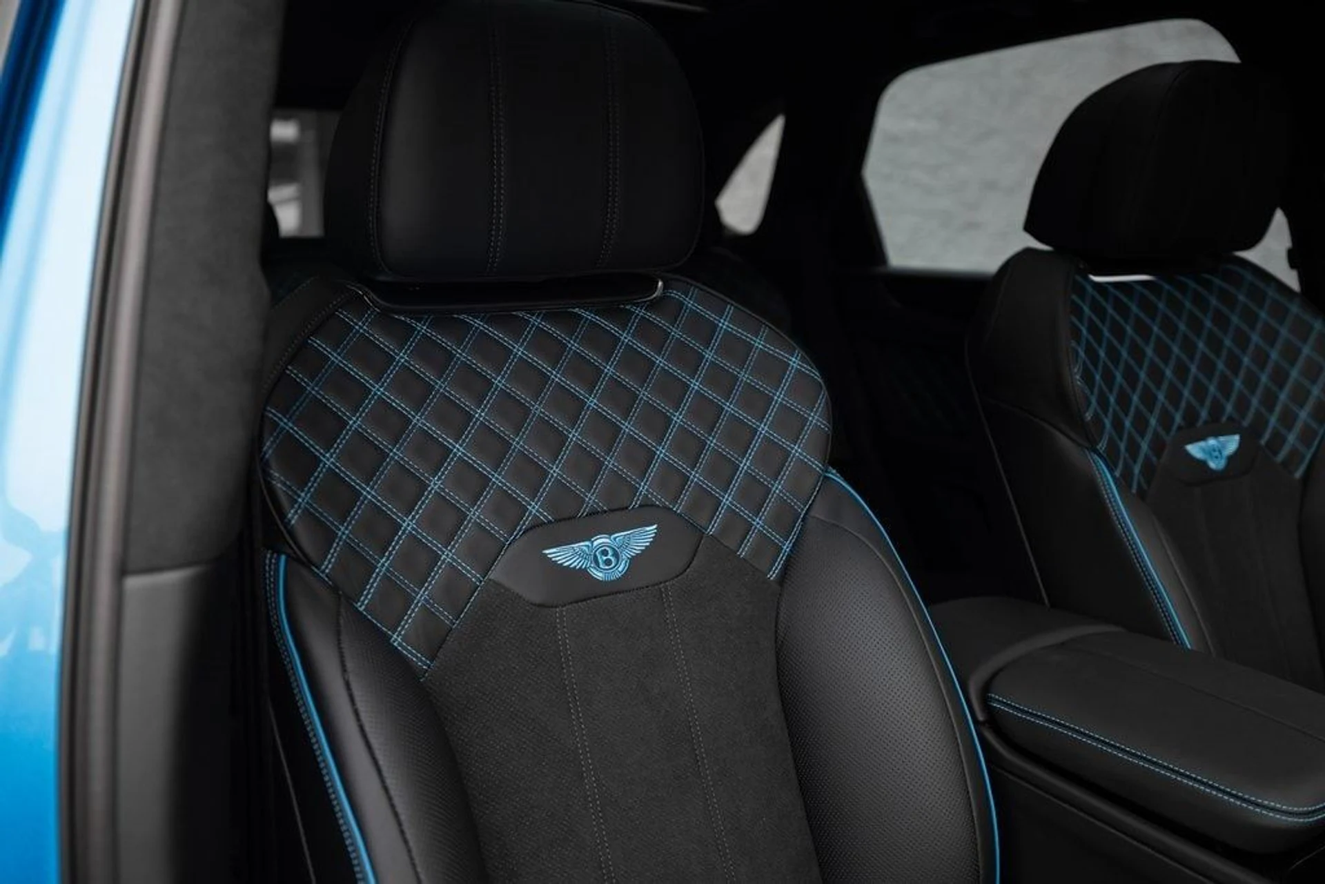 mph034_2828118632_35627f4d17b348147e30a7be11165297x_4dca3ddc45