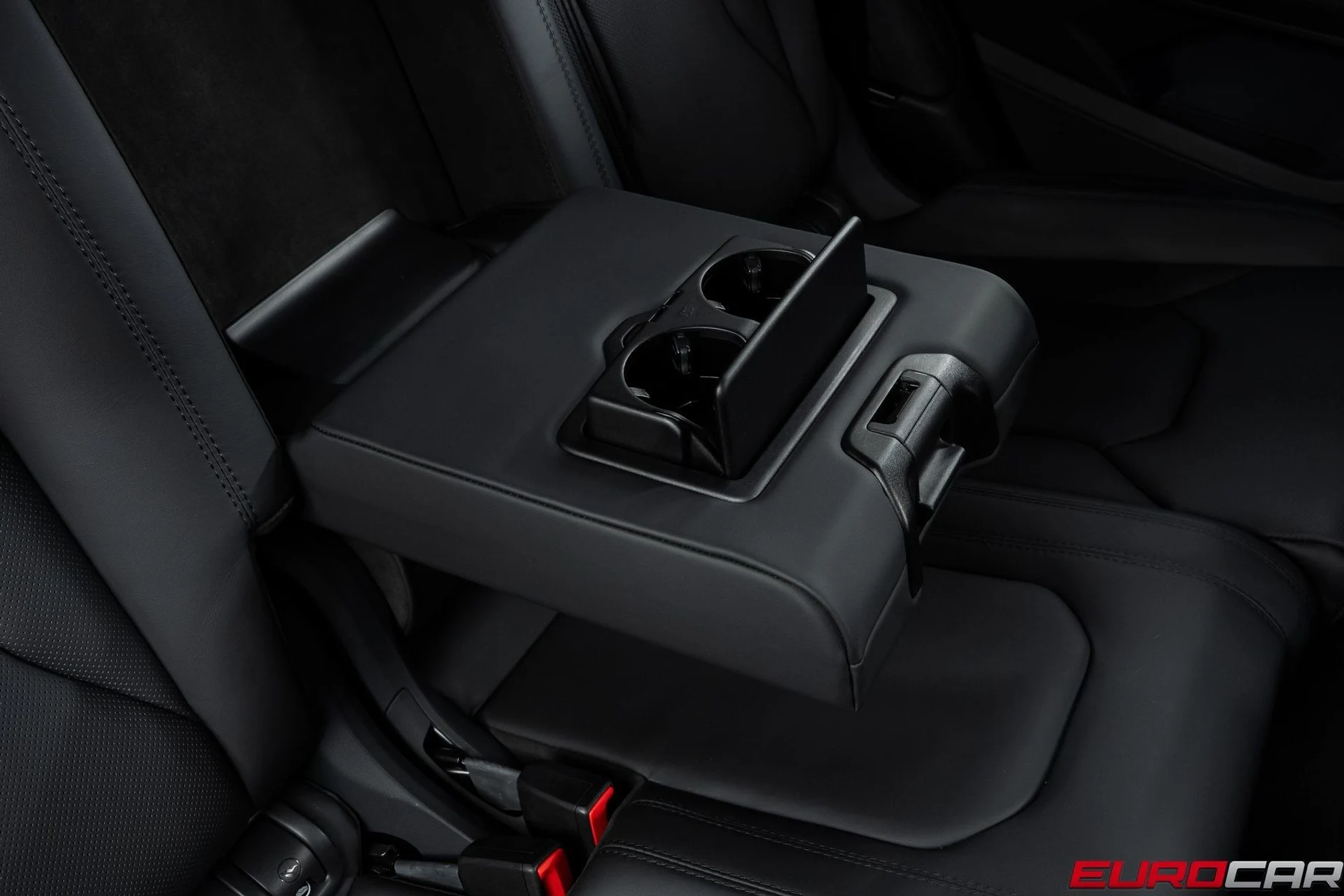 mph034_2830087789_image_35_1410e95d6c