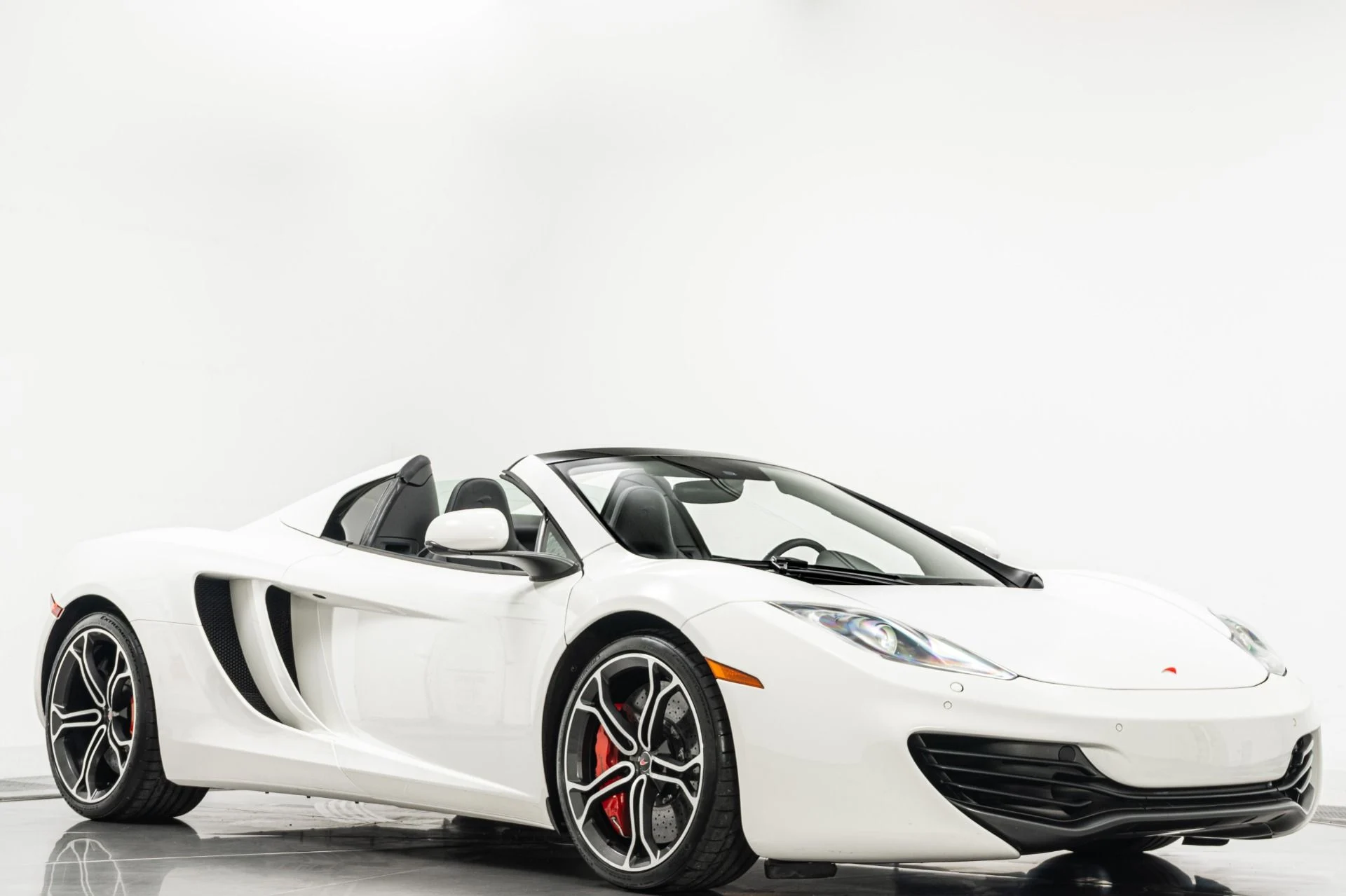 mph034_2839169233_Used_2014_Mc_Laren_MP_4_12_C_Spider_Retractable_Hardtop_616_Horsepower_Low_Miles_1779912312_764abd59b9