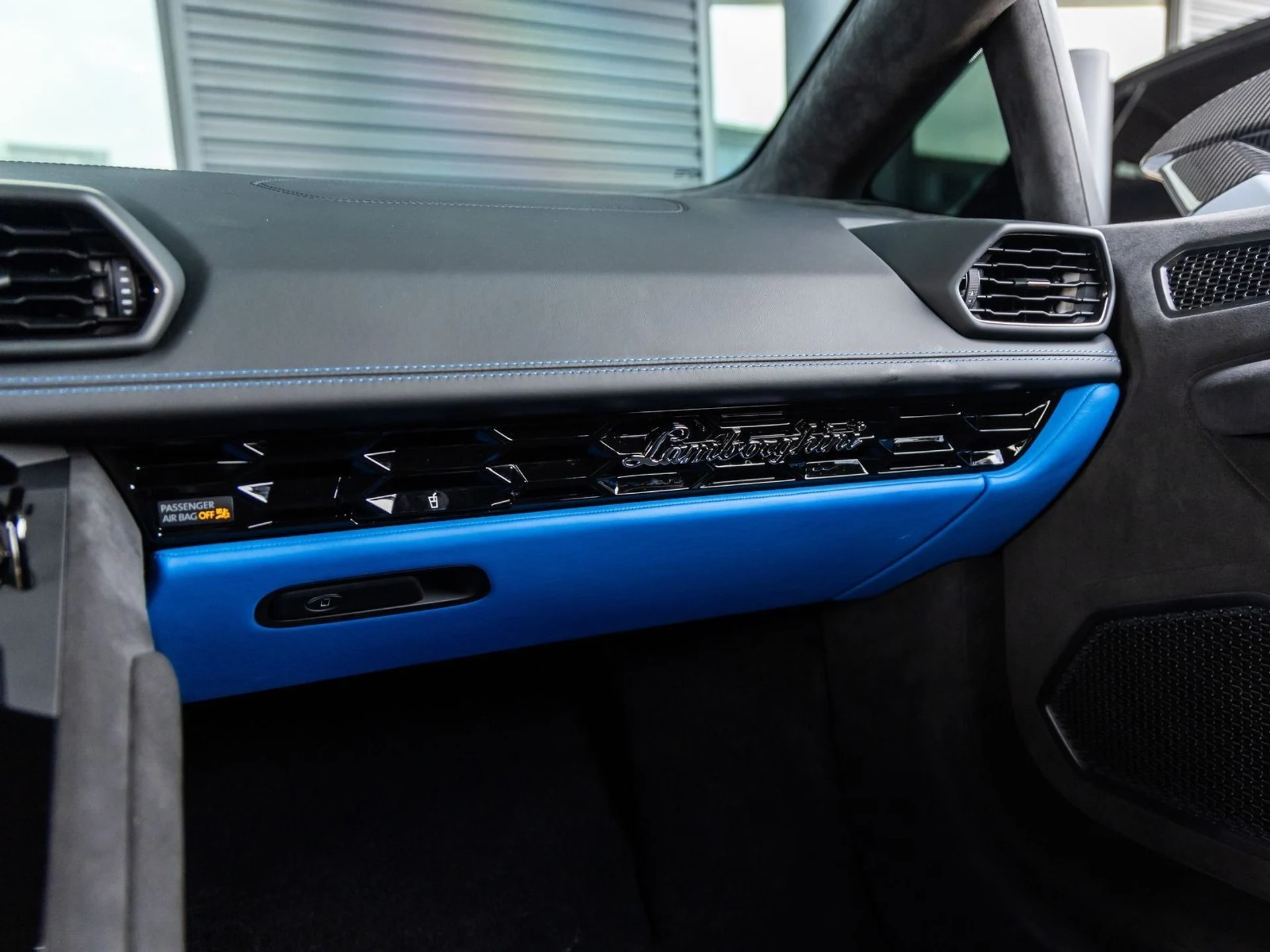 mph034_284879284_35_af2950d983