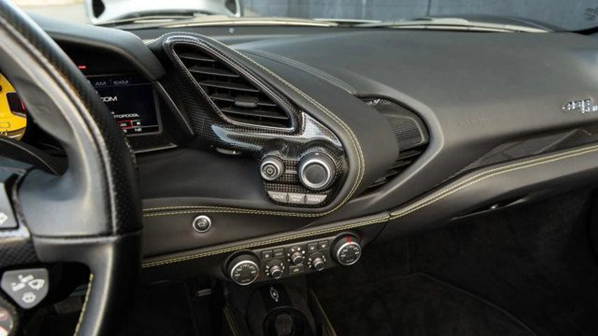 mph034_286179332_Ka_Vo2_Io0_Sfg_OHM_1_C9ew_U_Nc_C_Xxt0_324f29a088