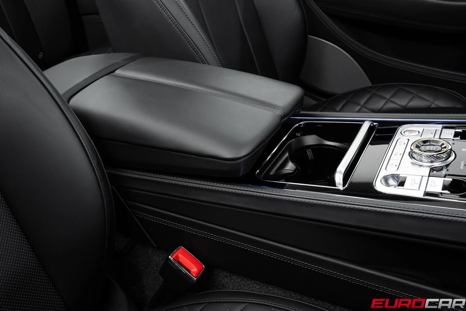 mph034_2871752661_787f1672_9ec1_43e9_a850_3a59b53376af_f4cb09437a