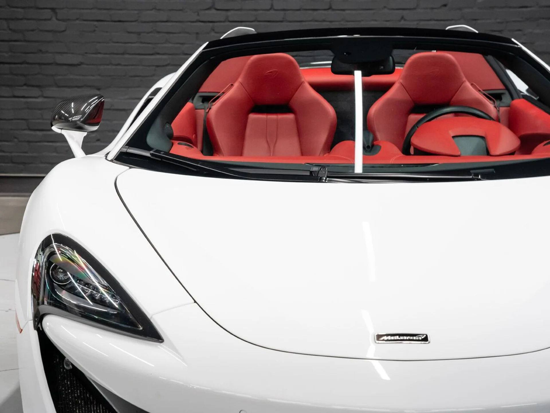 mph034_2878507320_mclaren_570s_2019_57234404bb