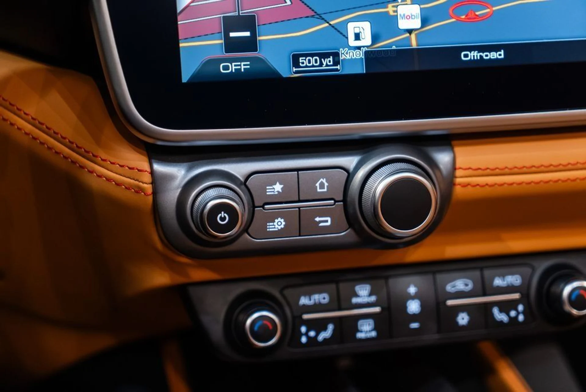 mph034_2879699872_987c0420bc2e37357589d5fc6ecb8bbb_256370bc38