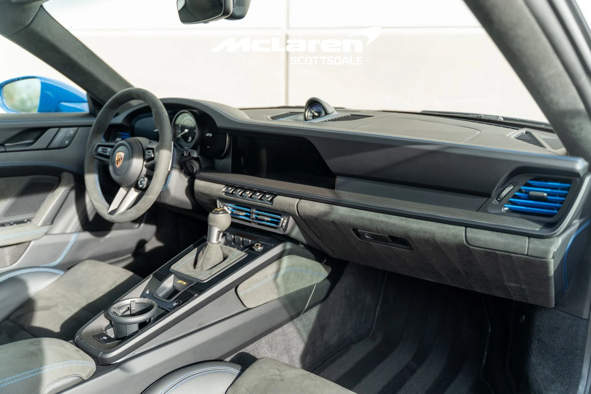 mph034_2891813572_Used_2022_PORSCHE_911_GT_3_GT_3_1766731371_5f7870786f