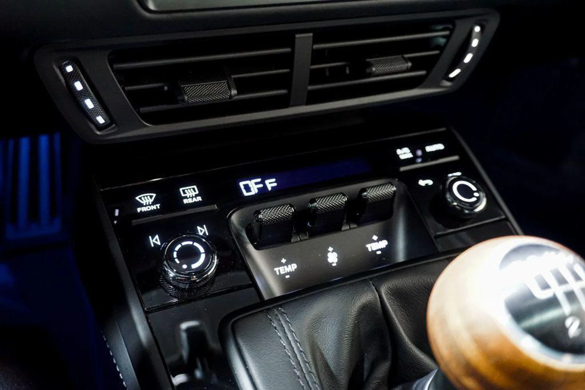 mph034_2892806675_ge_CX_Dj_Wpq_Gq_6u_Ym_Mg4_R2_Fl_GM_4_0bb036cdd8