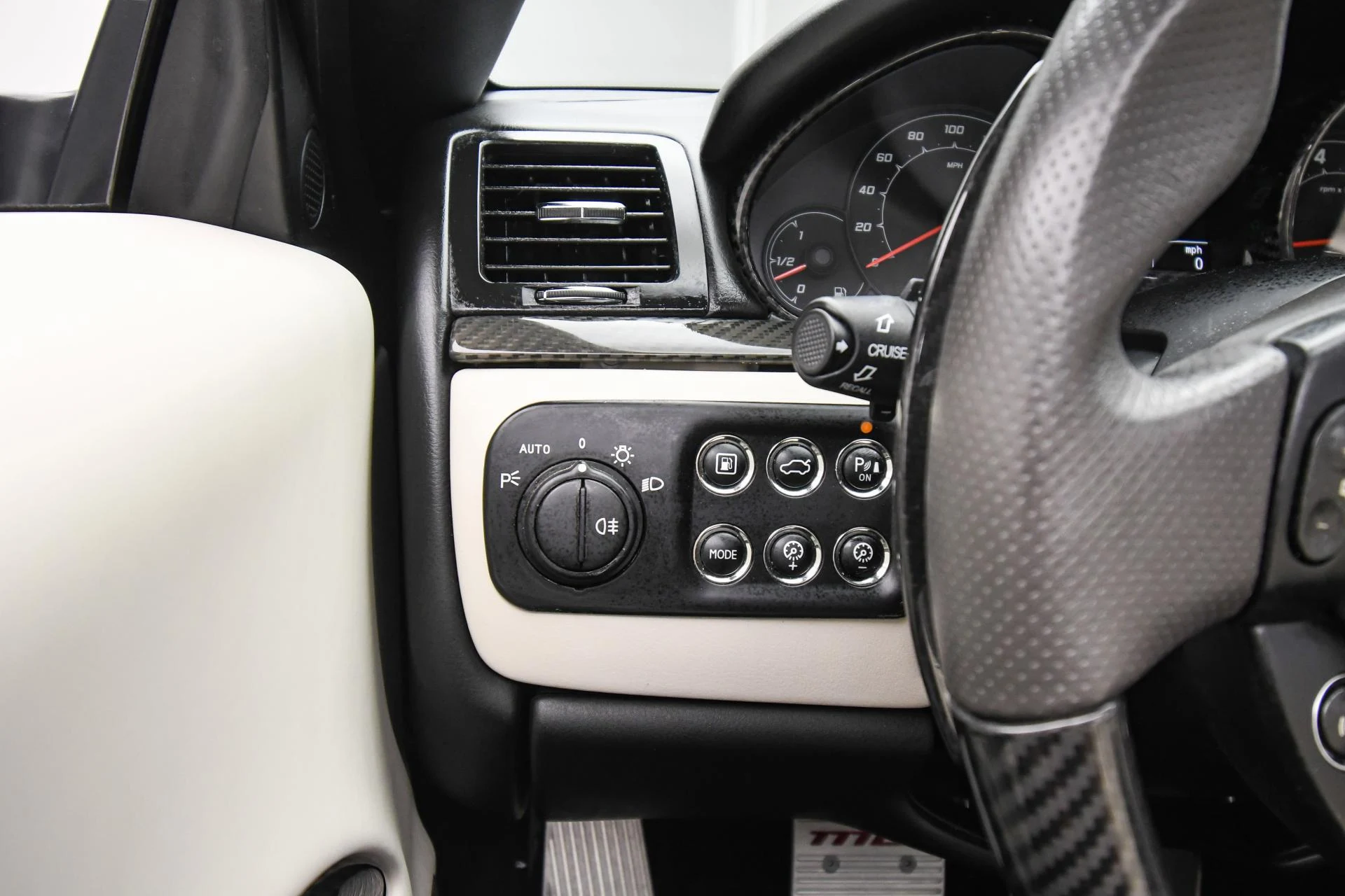 mph034_290724262_Used_2018_Maserati_Gran_Turismo_Convertible_MC_1755159393_18e086bf97