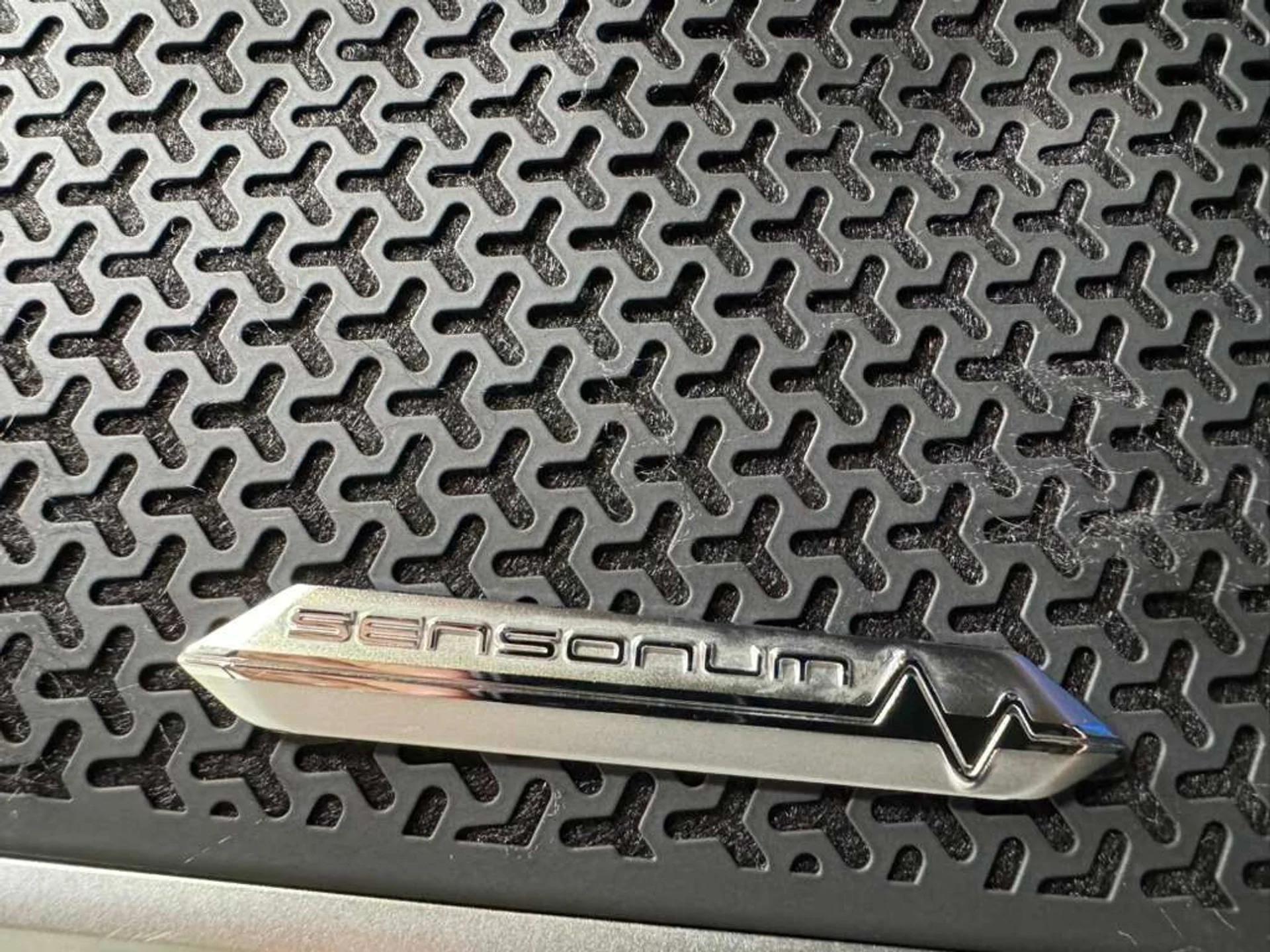 mph034_2913783259_01c8086024024f94ddd1c1e5a73ff491_5f95c6dc1f