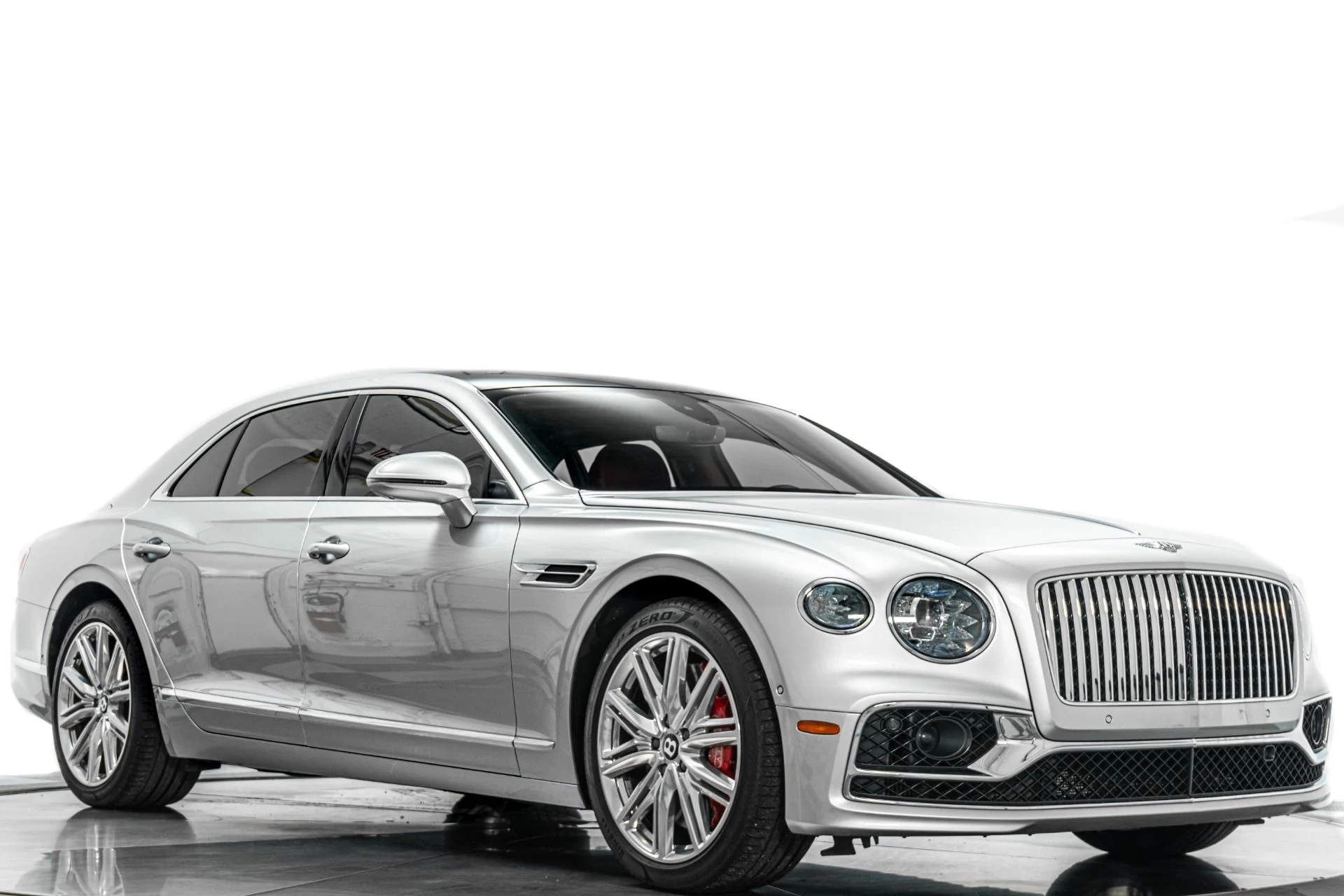 mph034_2914637940_Used_2022_Bentley_Flying_Spur_V8_Great_Colors_Engine_Turned_Veneers_Mulliner_Package_1773426233_24ae646377