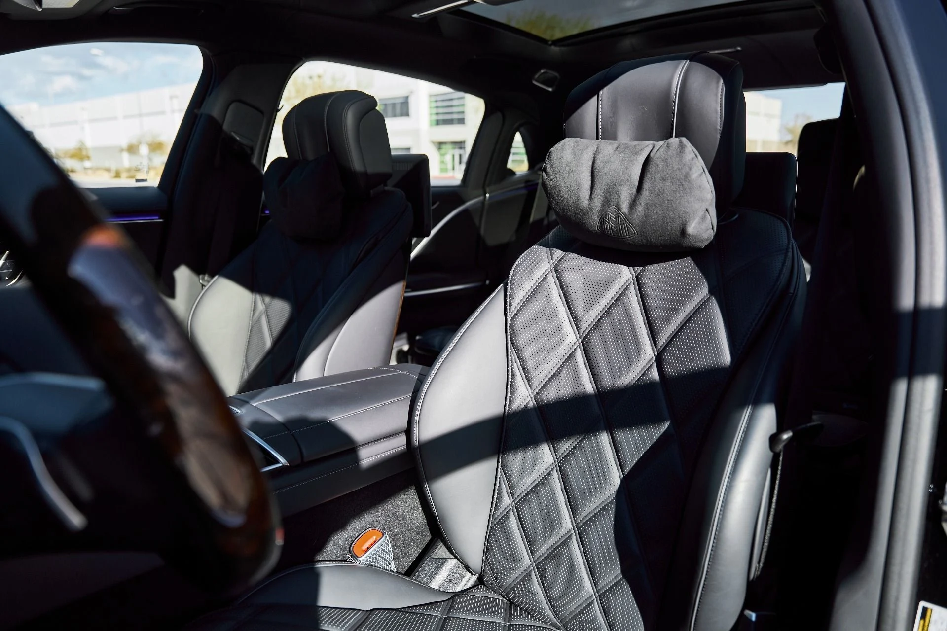 mph034_2923198843_Used_2025_Mercedes_Benz_S_Class_Maybach_S_580_1769305310_7b43b75b7c