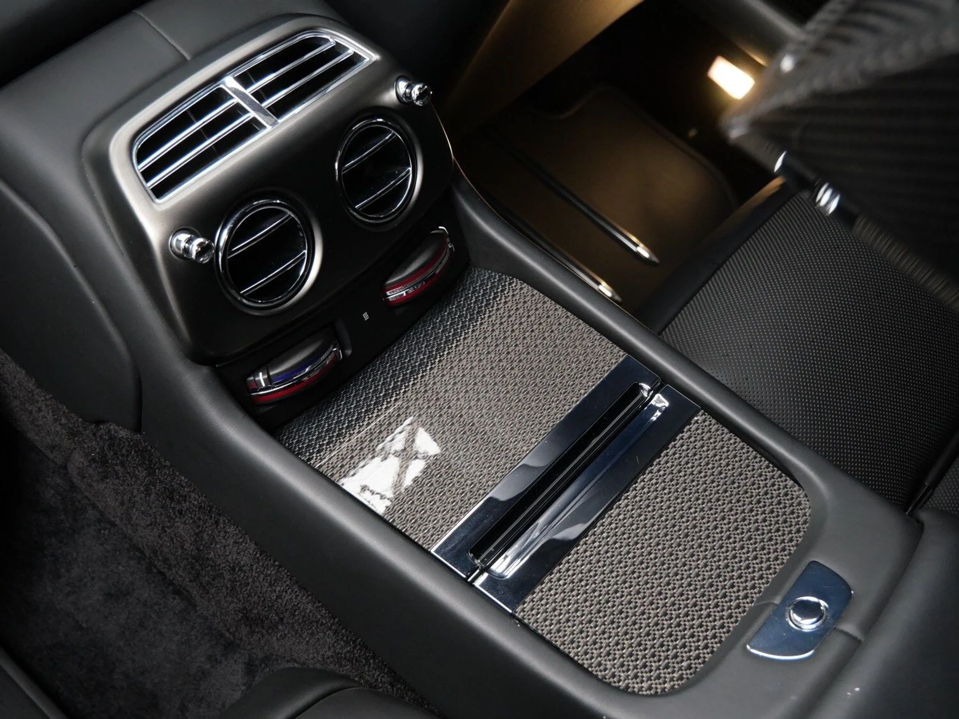 mph034_2927634069_1eb673aa657c6c709593ccf6fcfeb457x_e6f6adfb56