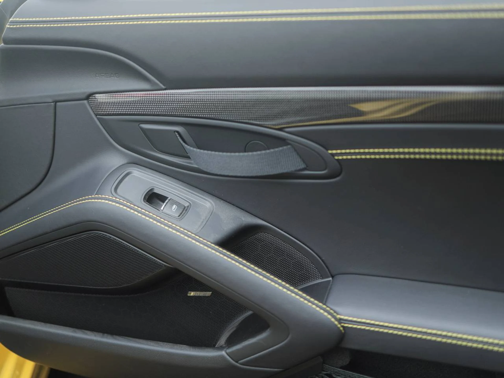 mph034_2934756573_1280_fff564fad2