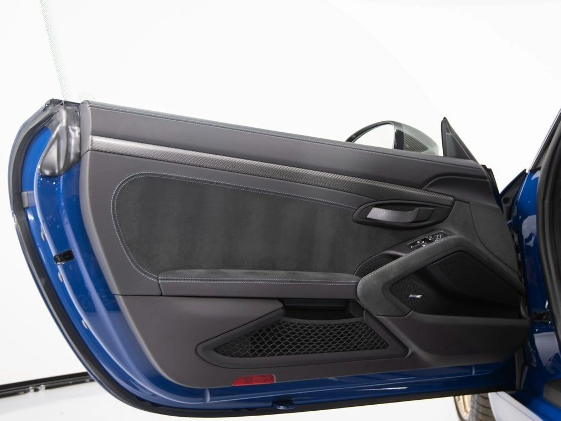 mph034_2940454707_a4698454b2e876eacf30f80936dc6f49x_7d283e95b1