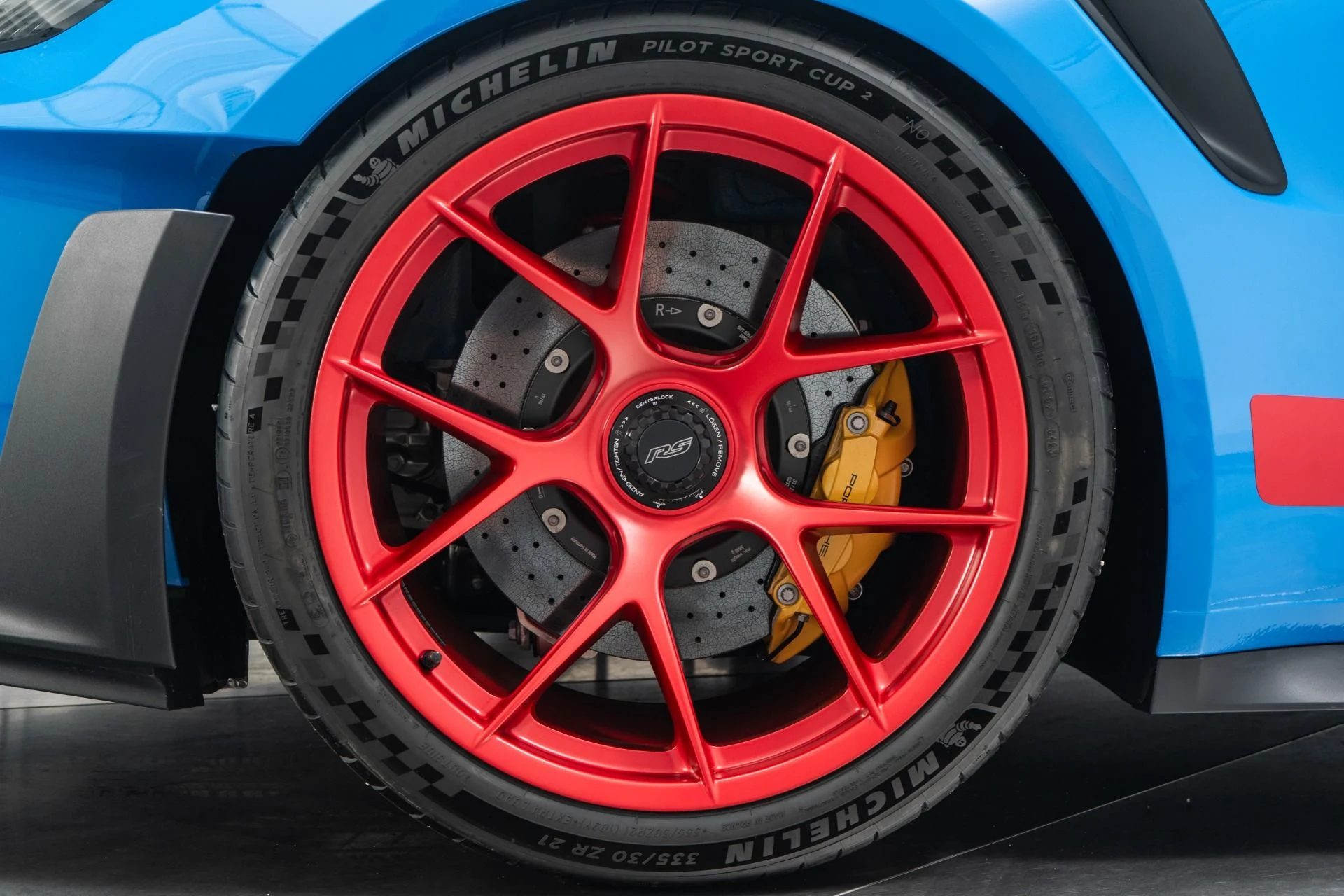 mph034_2949054082_Used_2024_Porsche_911_GT_3_RS_GT_3_RS_1755547454_824955cf71