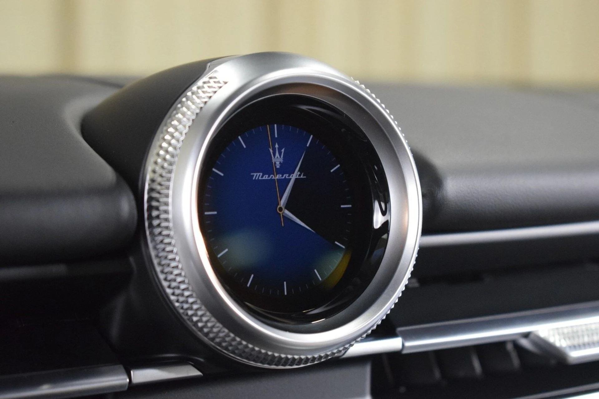 mph034_2949312687_cc12a10fabf0bf3597d90a22dbf1e089x_00dcb57fcc