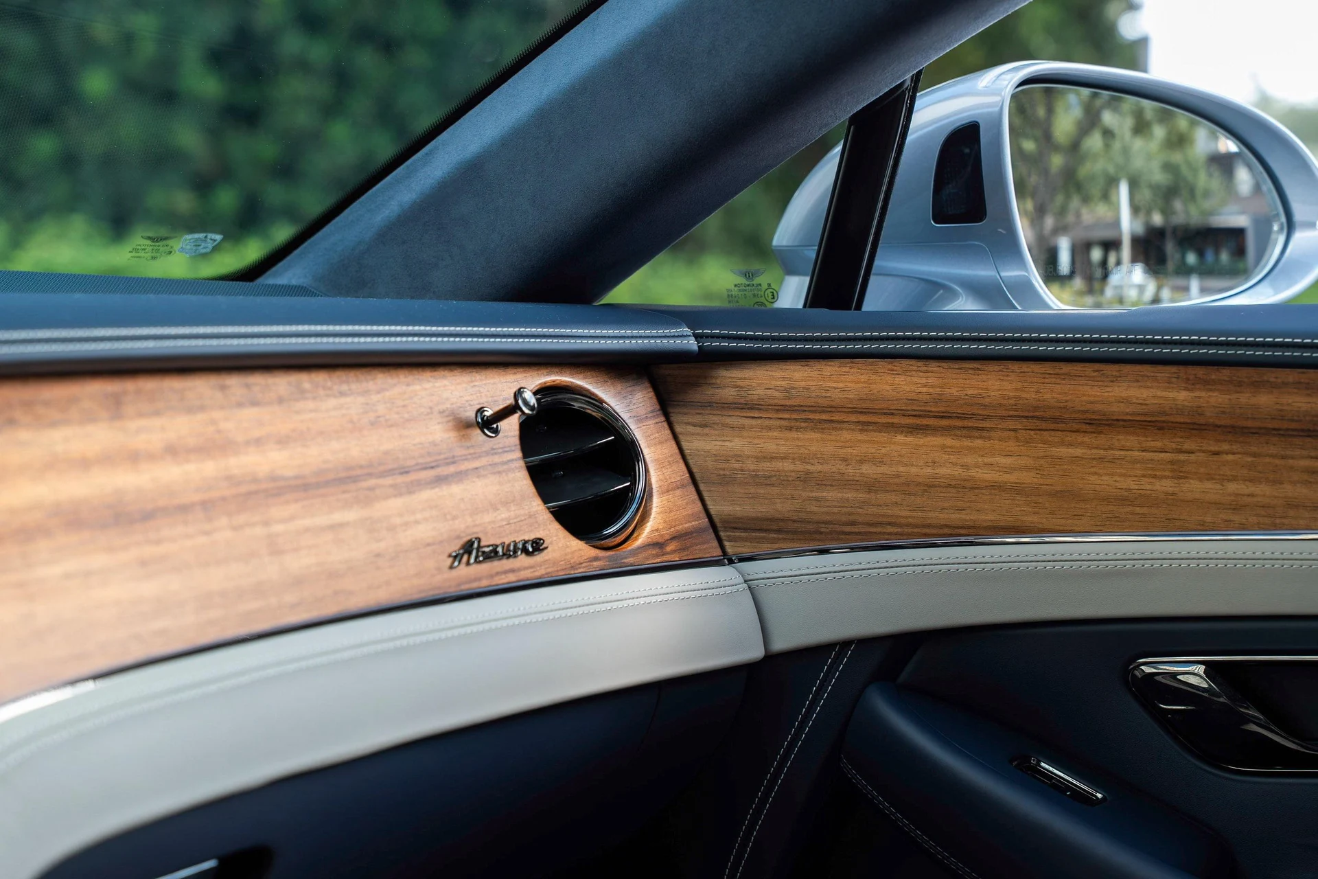 mph034_2952150410_470961998_691decae7425967942f2fedb_73300cb035