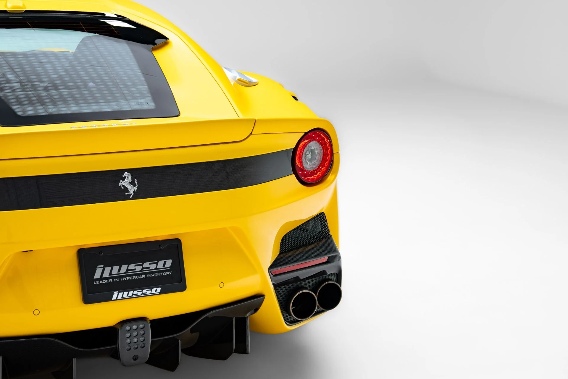 mph034_2953263161_Used_2017_Ferrari_F12tdf_1777399989_48dc0bff42