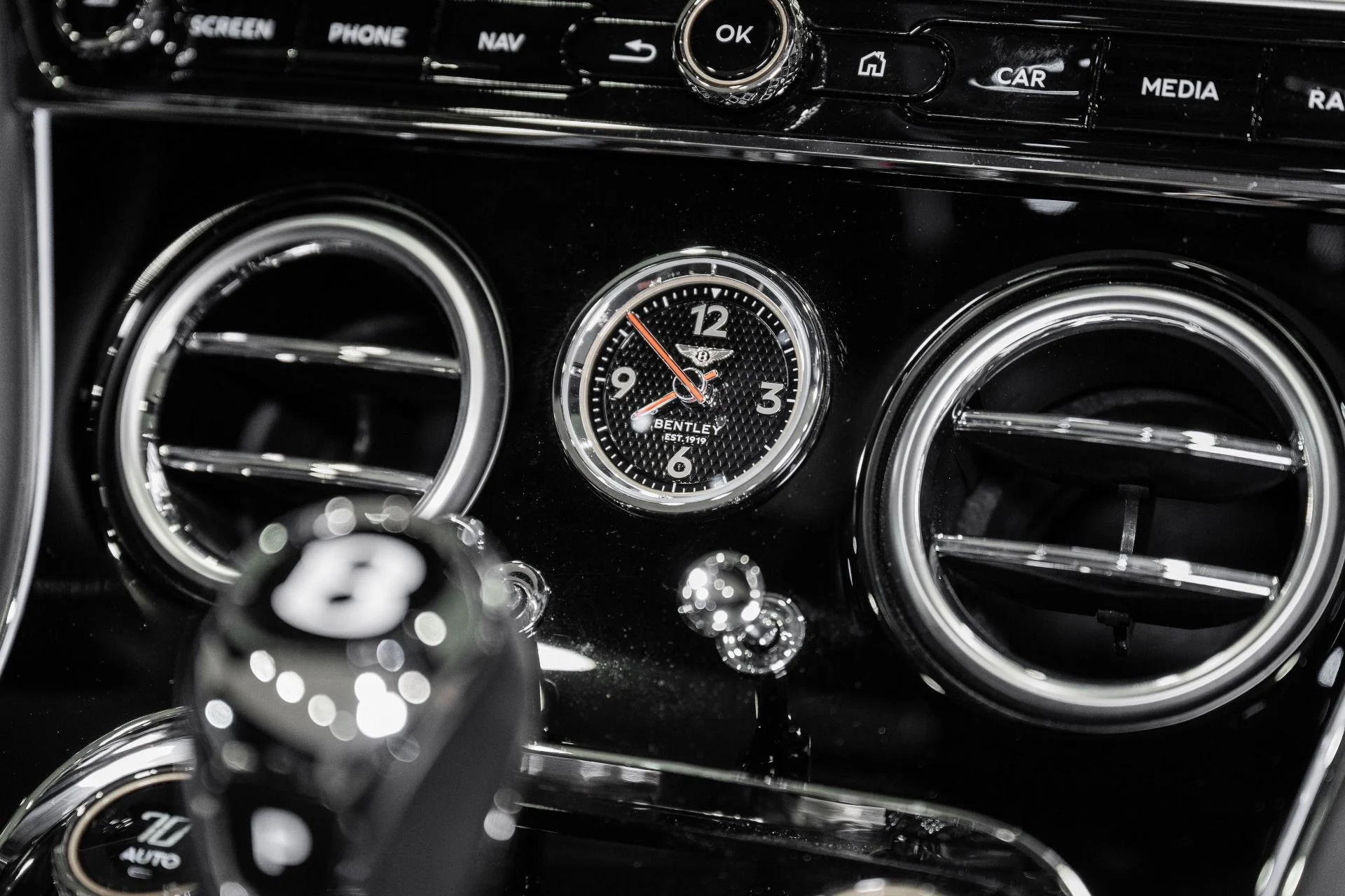 mph034_2966445189_Used_2025_Bentley_Continental_GTC_Speed_1790088406_9f87dec3bb