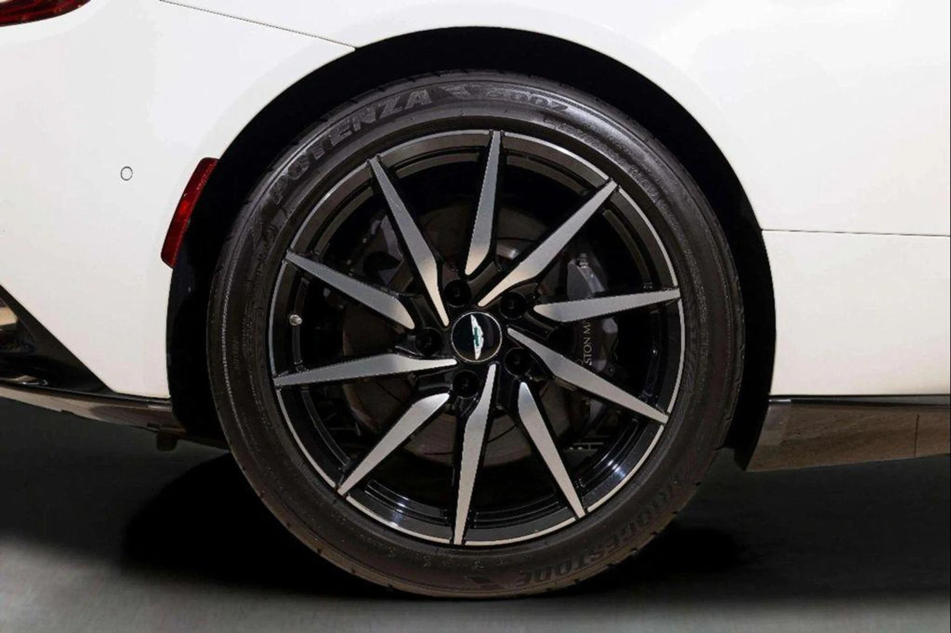 mph034_2967623546_y_A_Zt_T5_D5l_NCYPGCF_2_C7_XKYDB_w_Y_acaead5c65