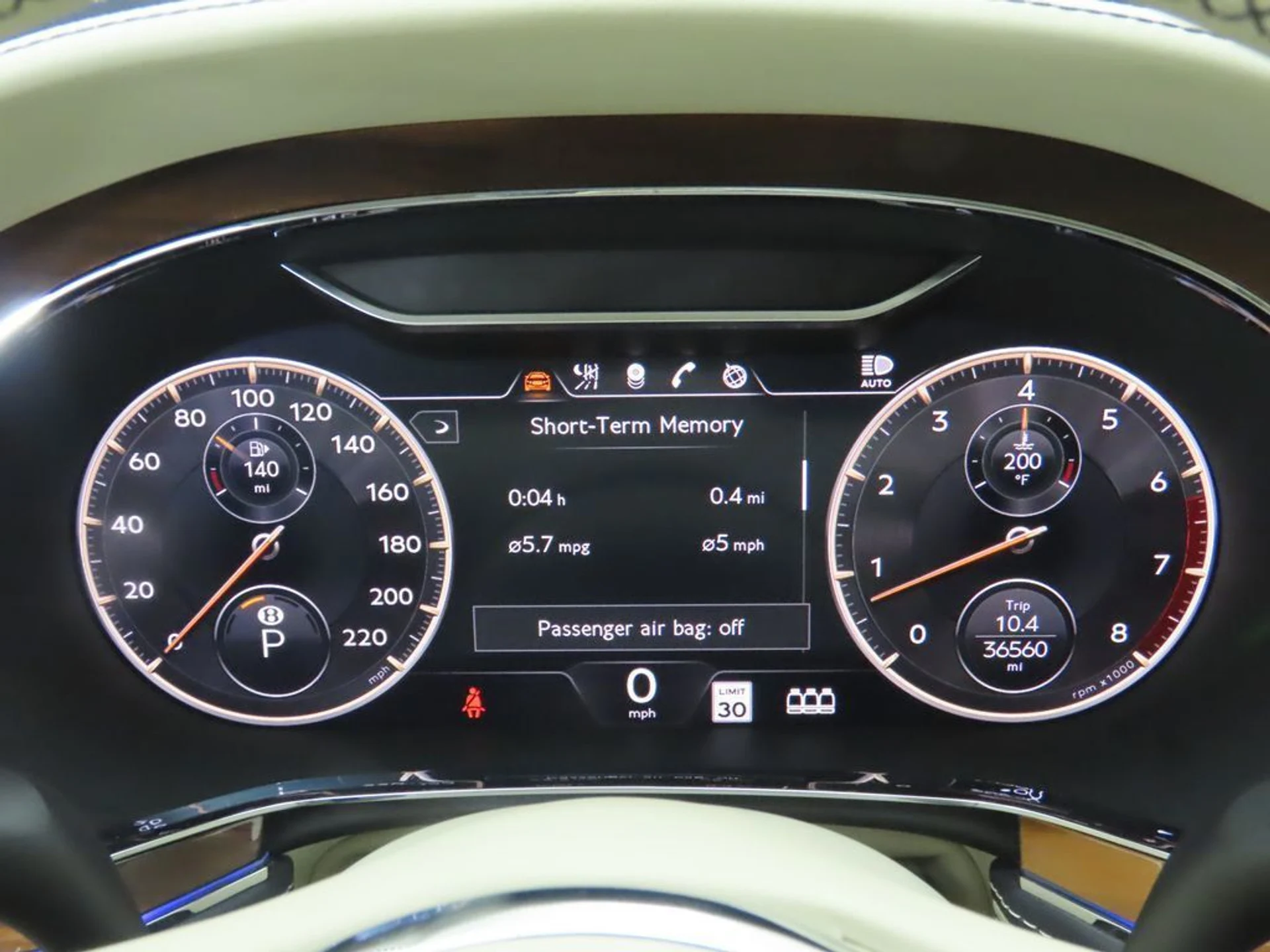 mph034_2969338296_used_2020_bentley_flying_spur_w12sedan_8119_22909310_35_1024_abb73bbee6