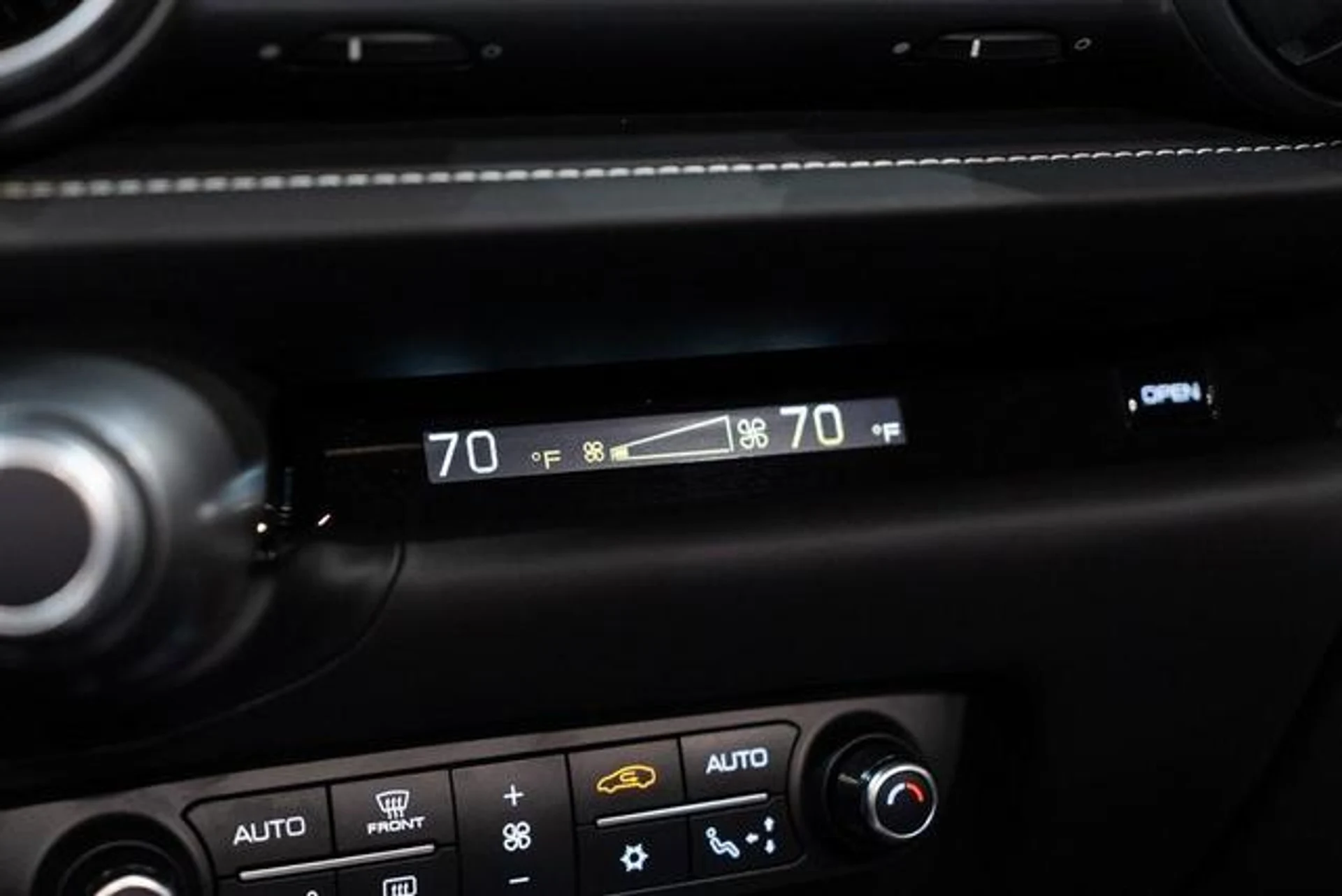 mph034_2971683702_f_Cv8_AV_9_Y0_GJJQW_EK_Gmb_Ll_Ou_JRY_a69da5cf15