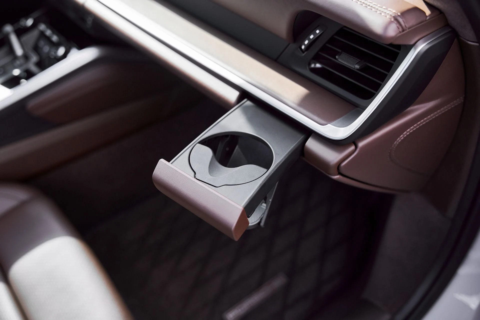 mph034_2977055390_Used_2024_Porsche_911_Turbo_S_1767838728_79d6077049