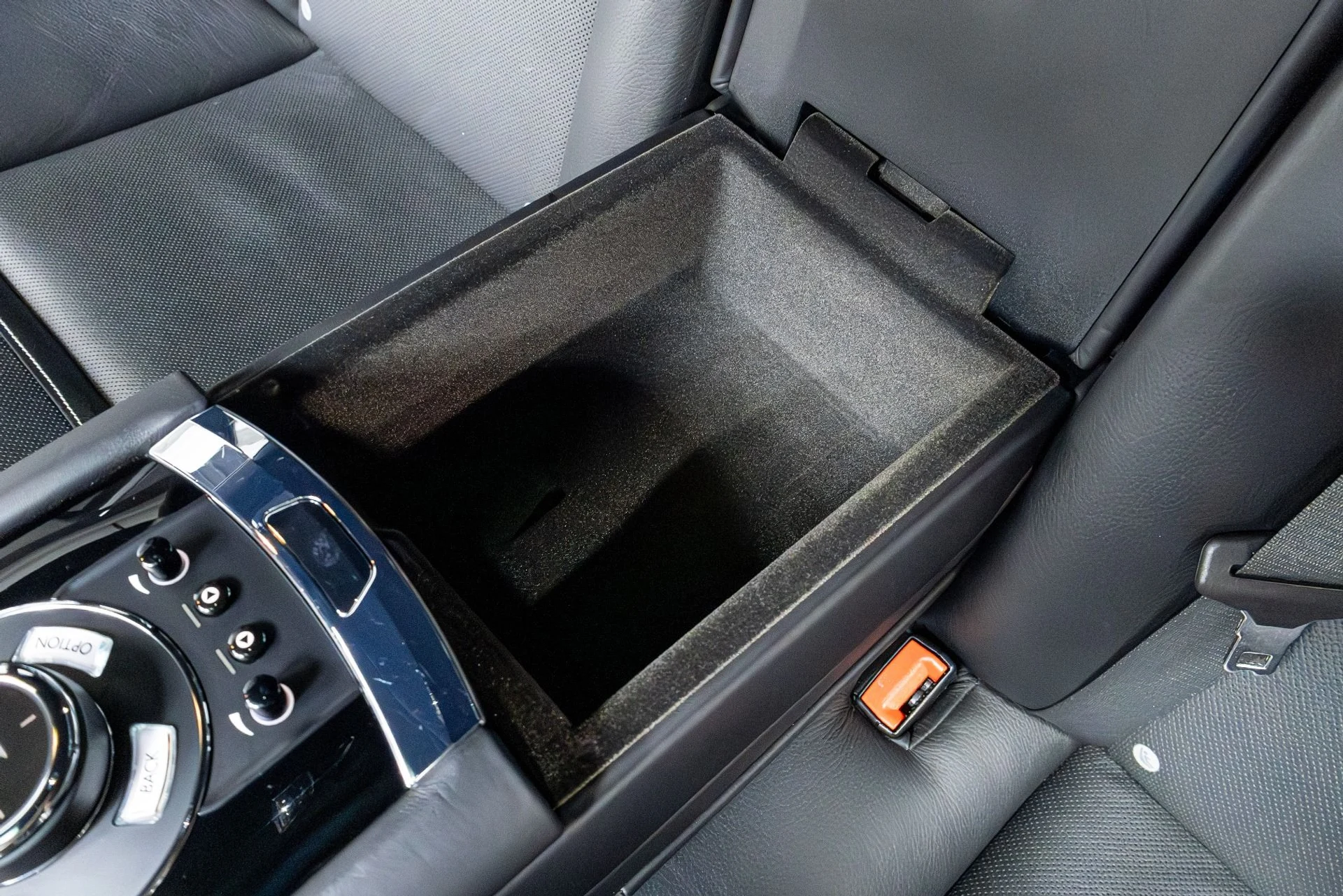 mph034_2978661215_Used_2016_Rolls_Royce_Ghost_1775019332_800f13864d