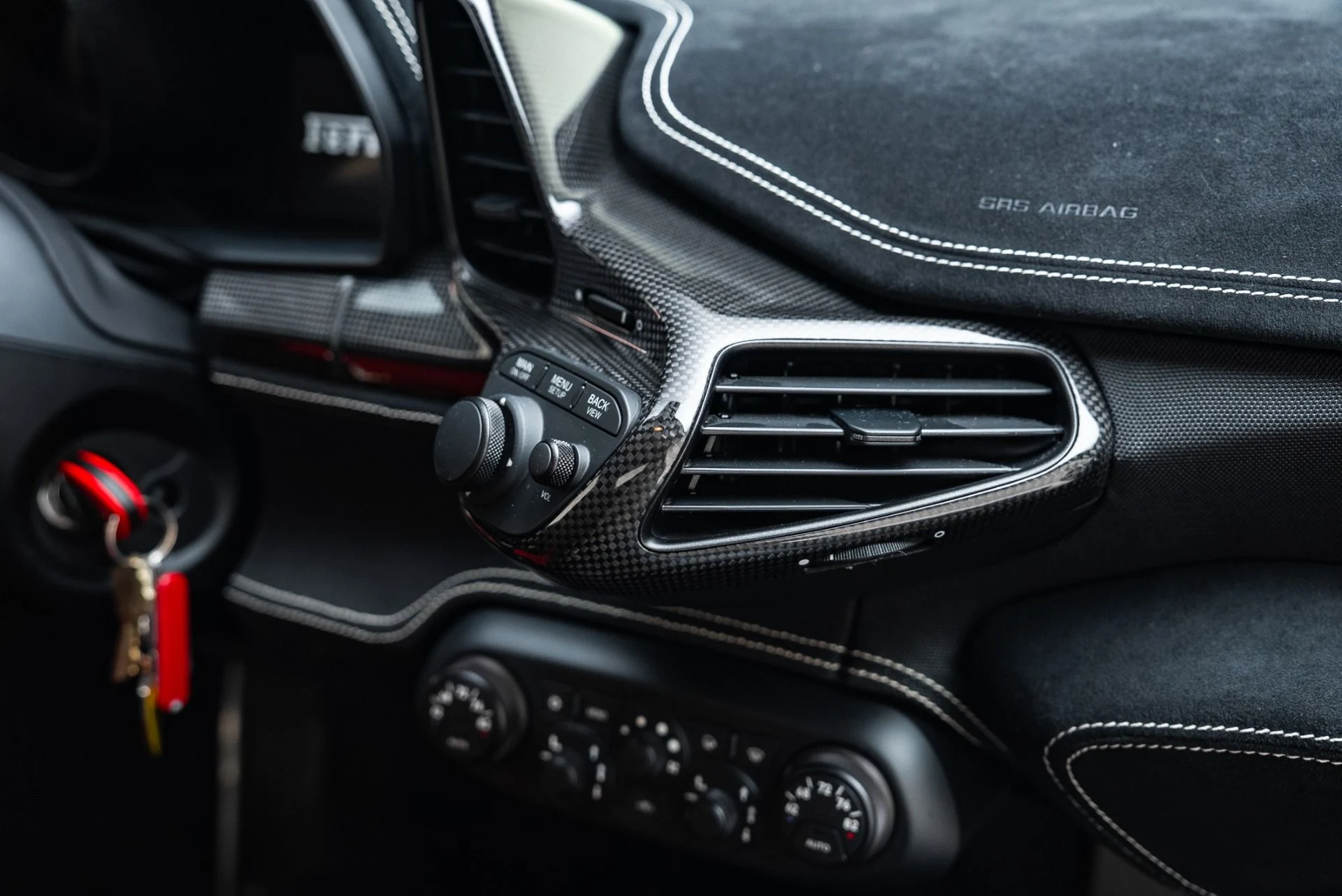 mph034_2985828940_Used_2015_Ferrari_458_Speciale_1766529309_e18ade9365