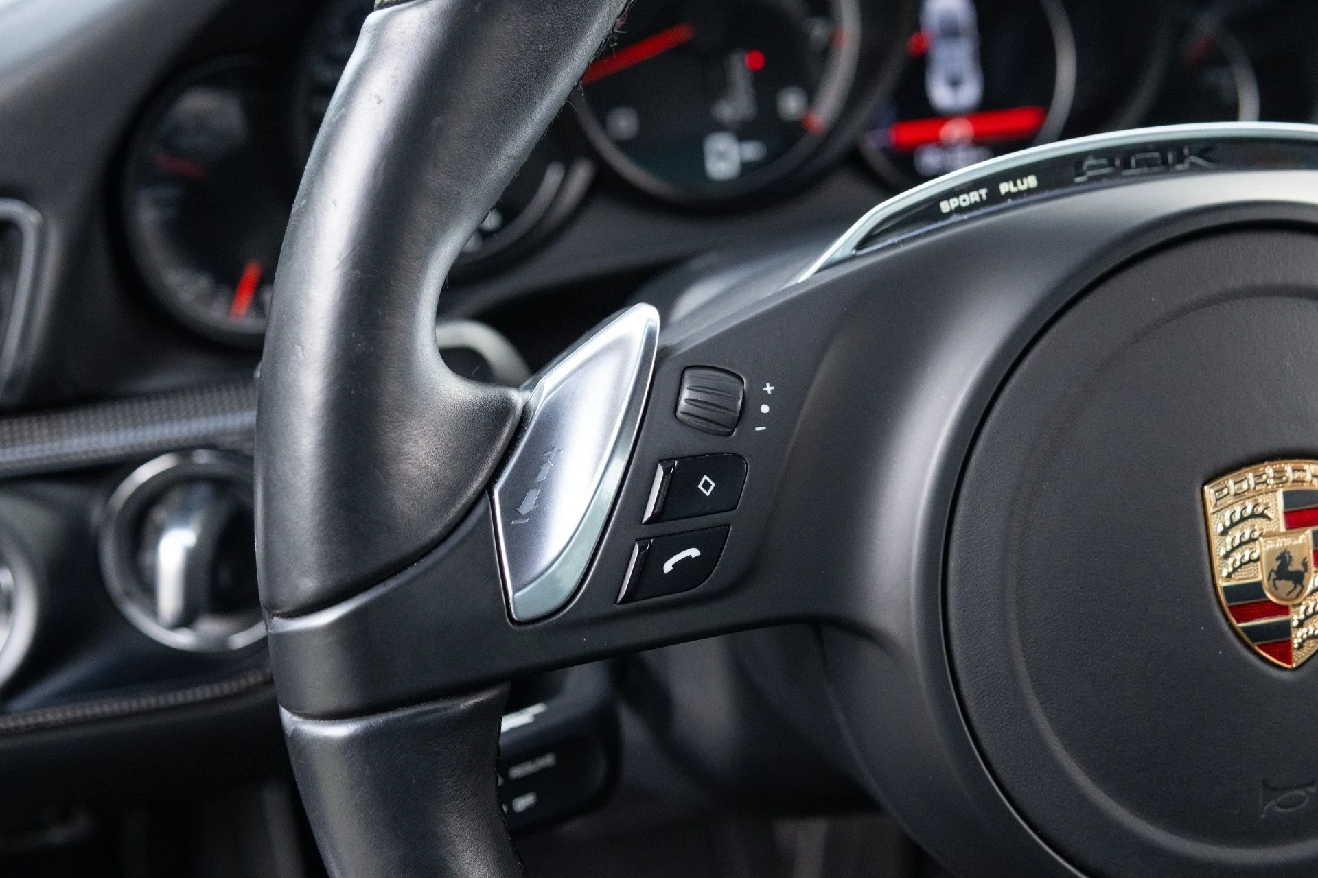 mph034_2997710021_Used_2014_Porsche_911_Turbo_S_1777344663_38e2dfa3bb