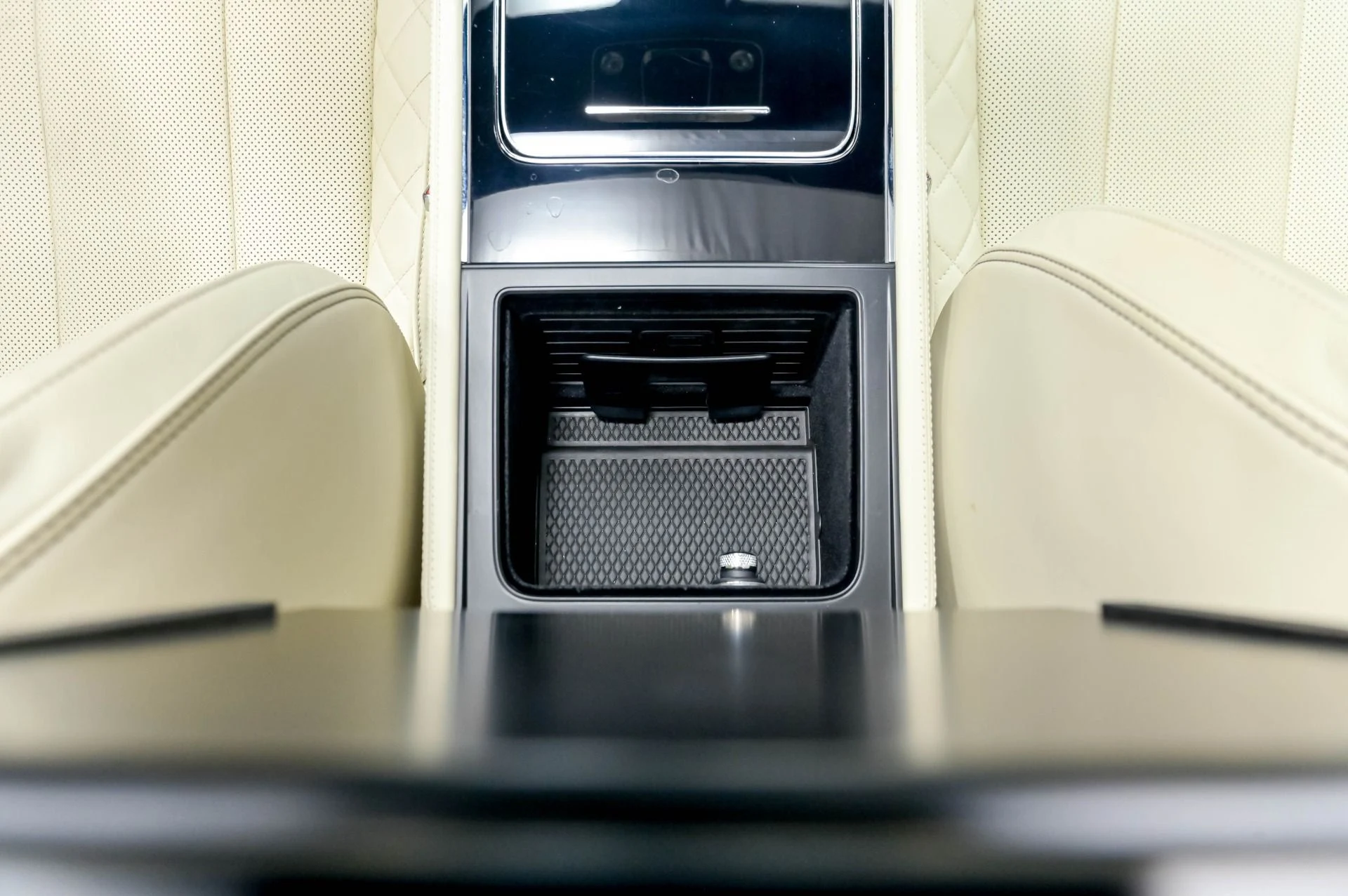 mph034_2999059159_Used_2020_Bentley_Continental_GT_V8_1780589697_a6026aacc7