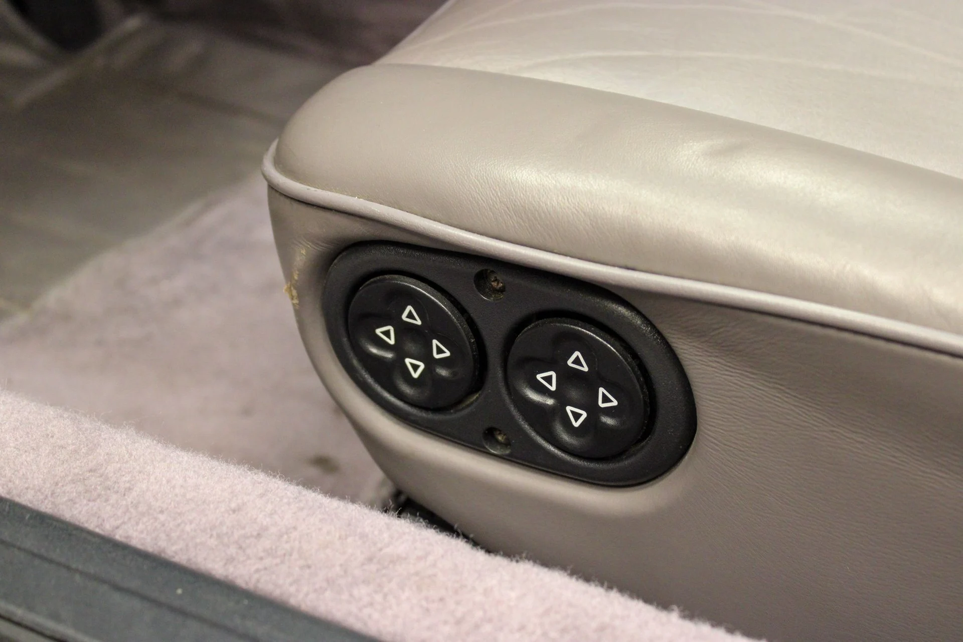 mph034_3003130323_d5689c4db0122cb6c0e58cb1d20fa846_c07f7b2329