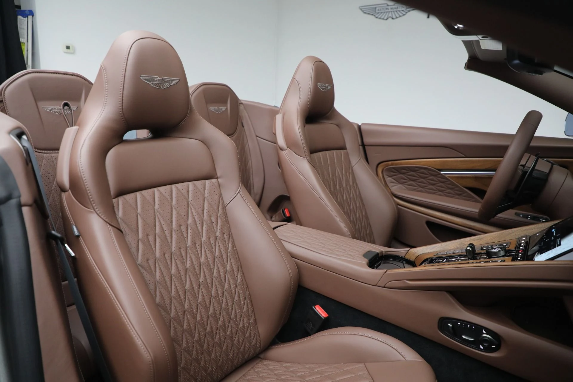 mph034_3010976089_New_2026_Aston_Martin_DB_12_Volante_d239d15810
