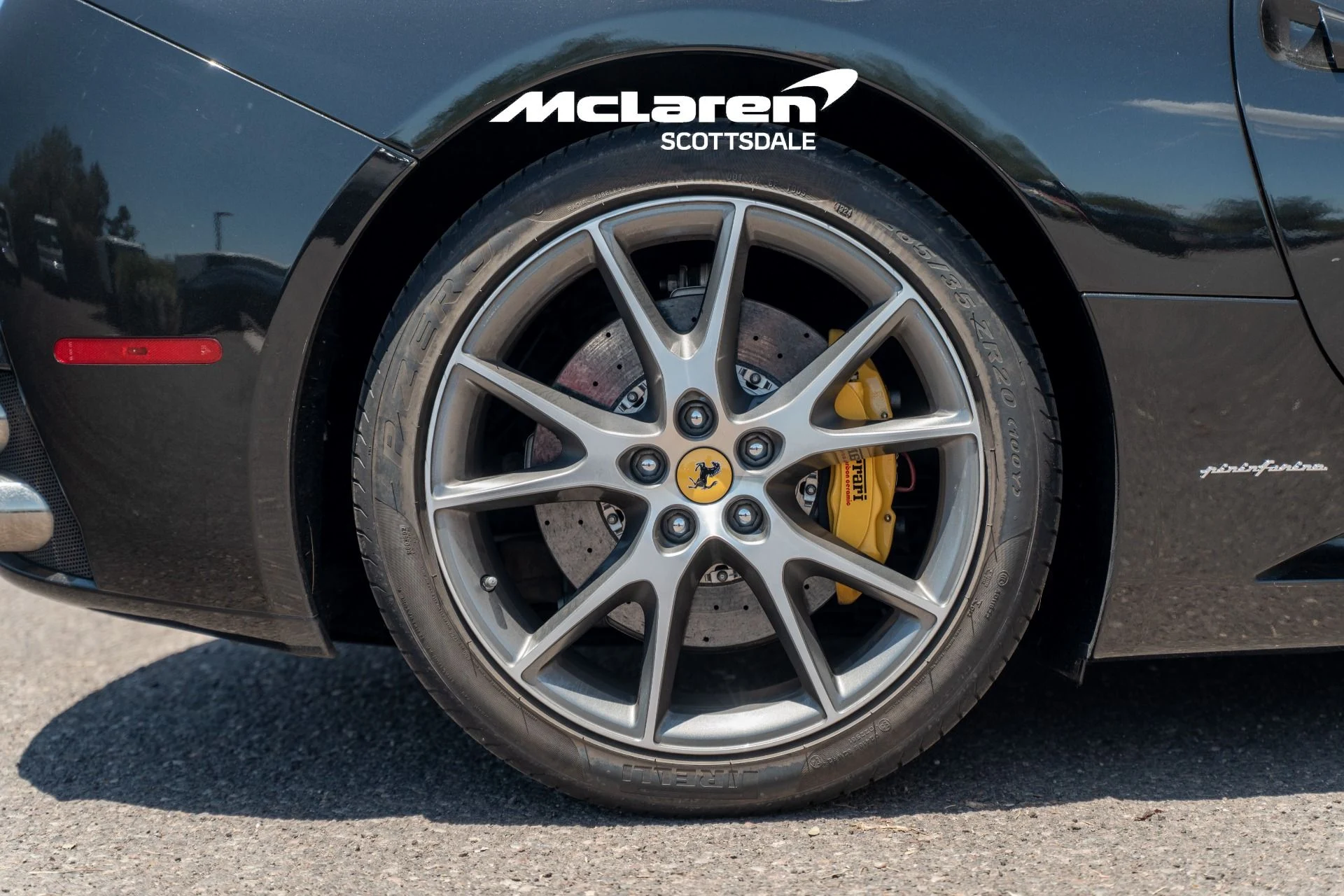 mph034_3013710066_Used_2014_FERRARI_CALIFORNIA_1784916469_e6540f251e